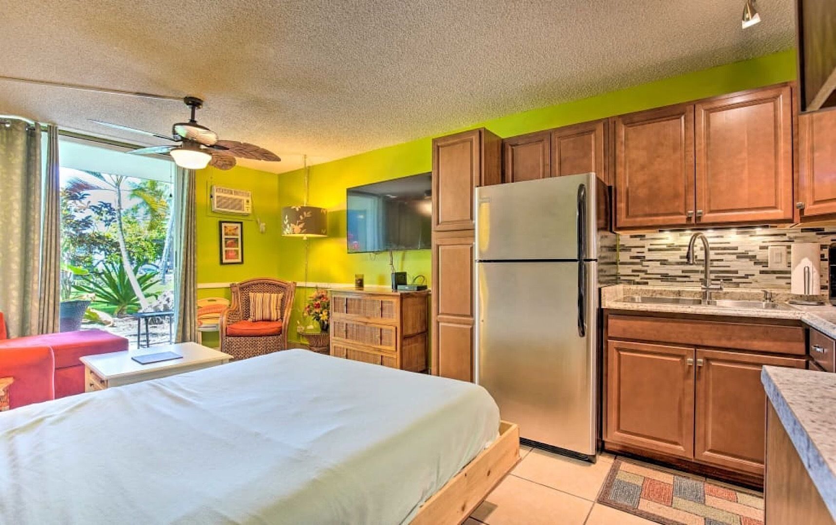 Kona Islander Inn Hotel