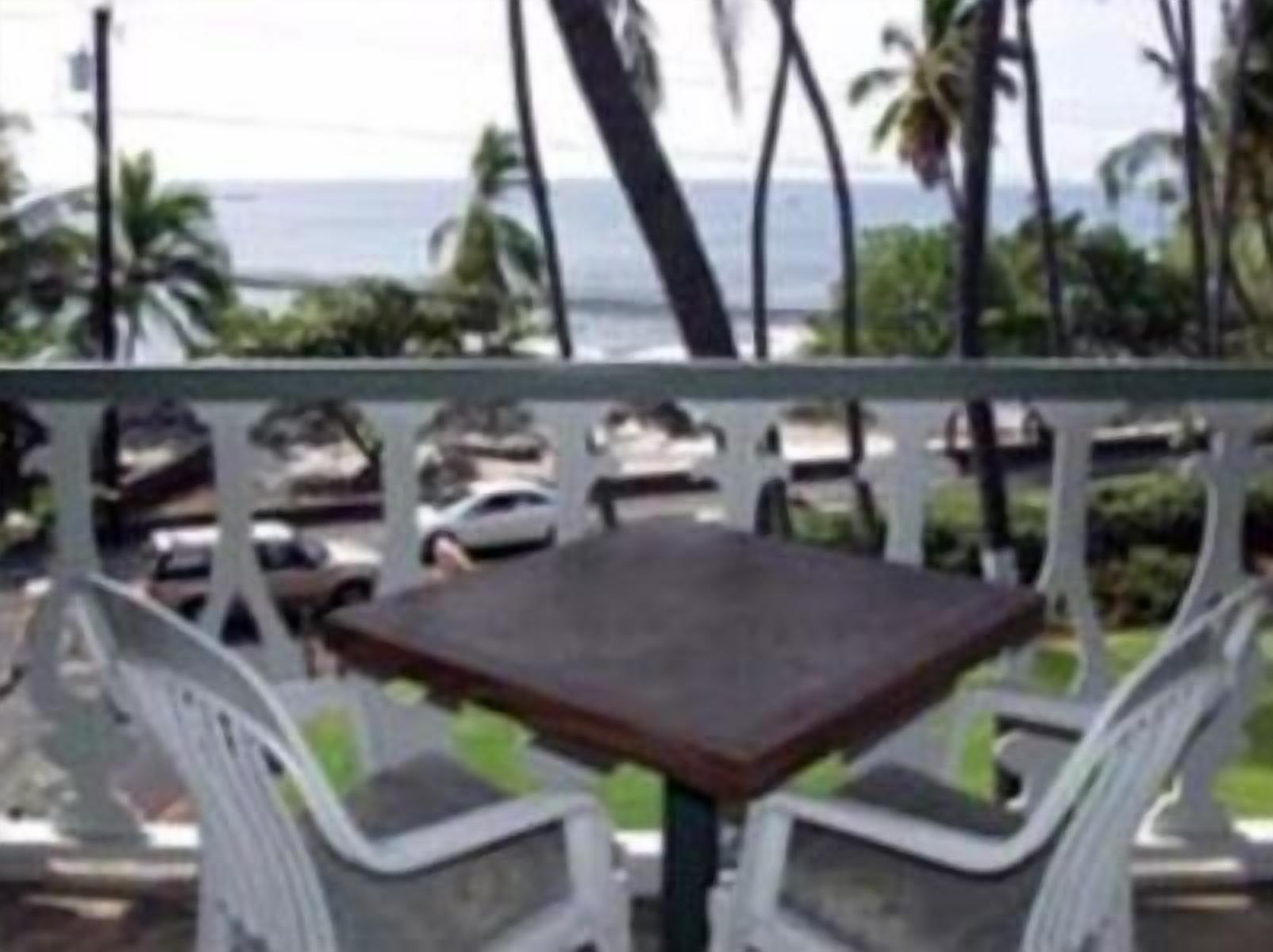 Kona Islander Inn Hotel