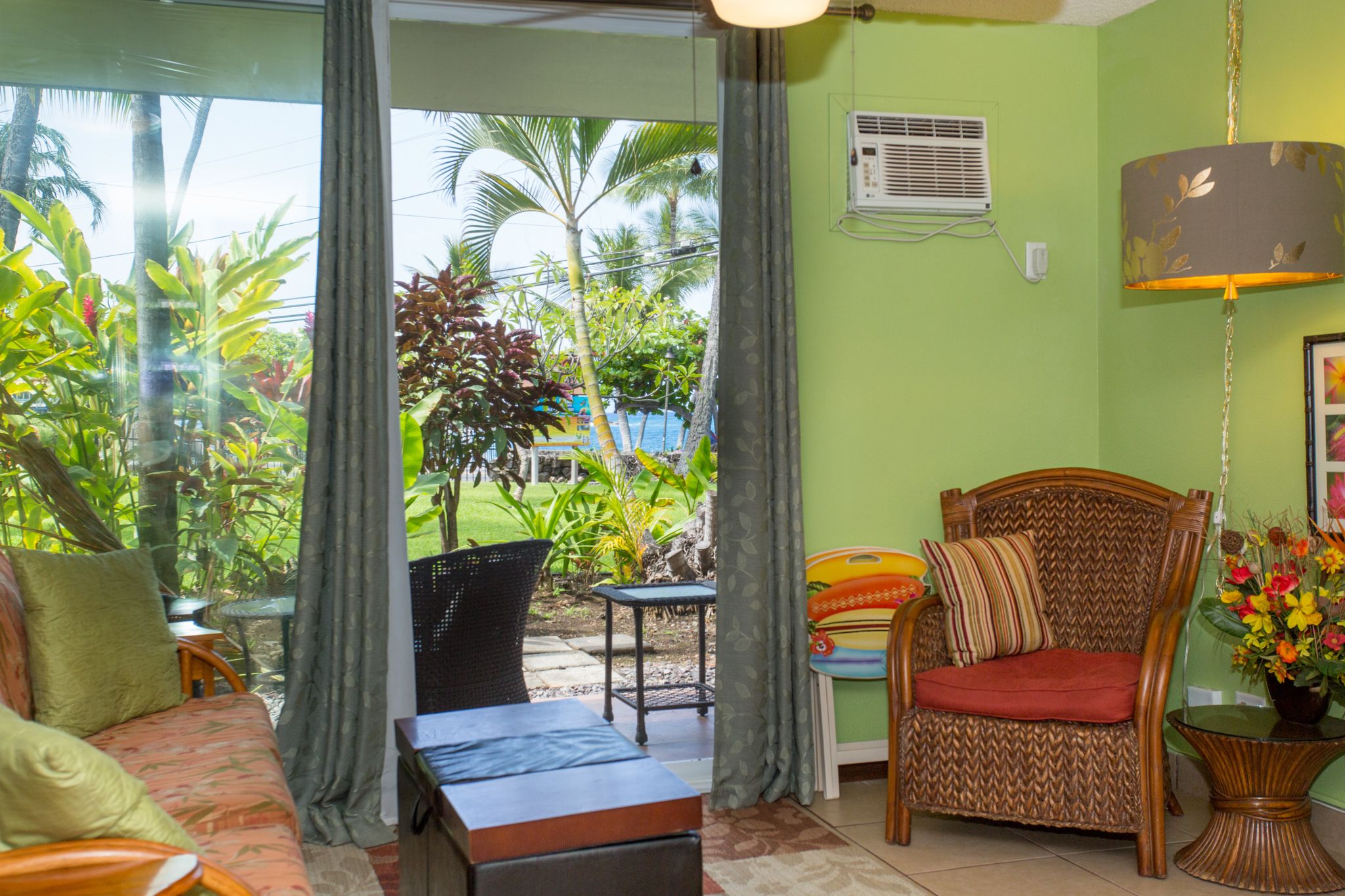 Kona Islander Inn Hotel