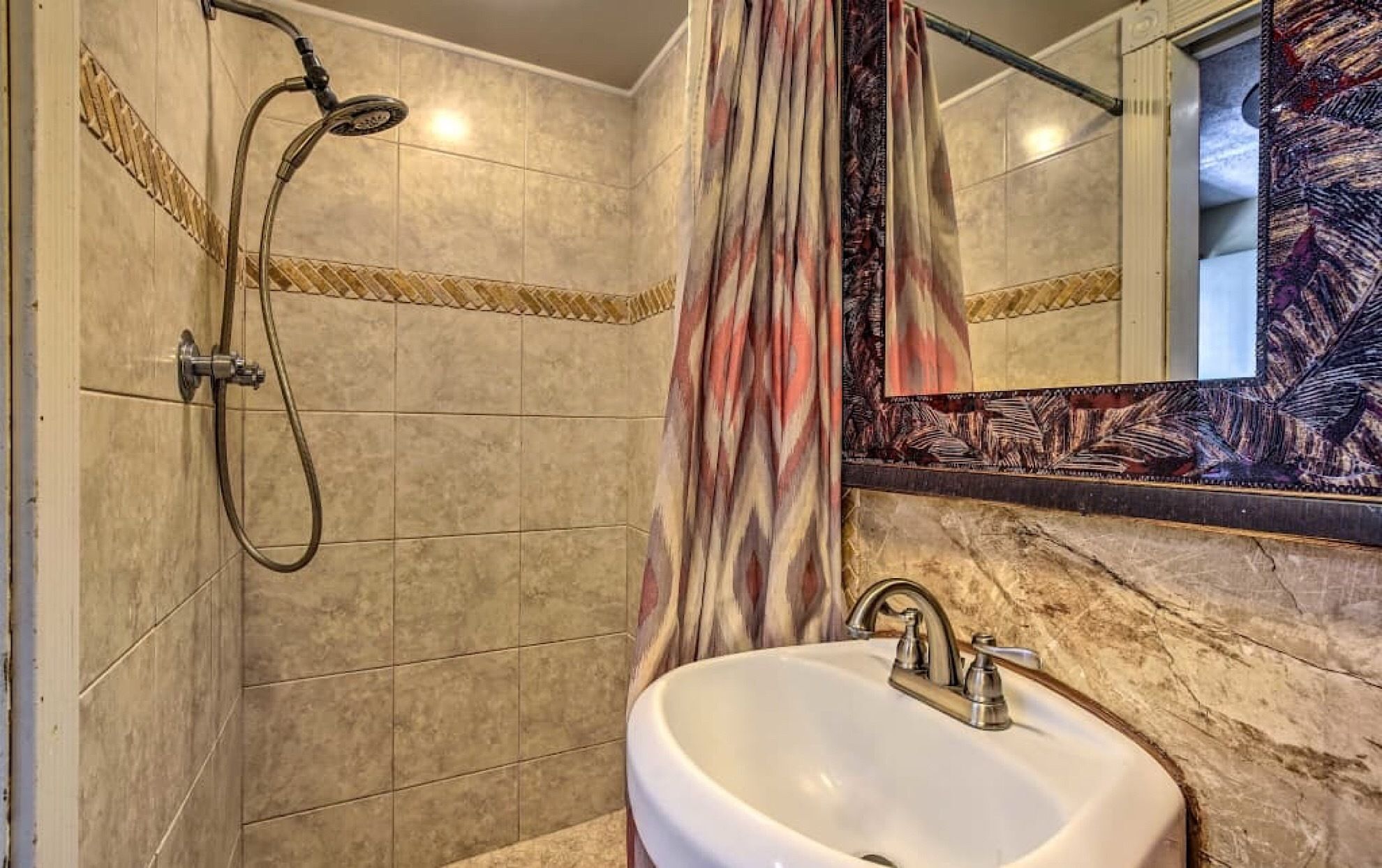 Kona Islander Inn Hotel