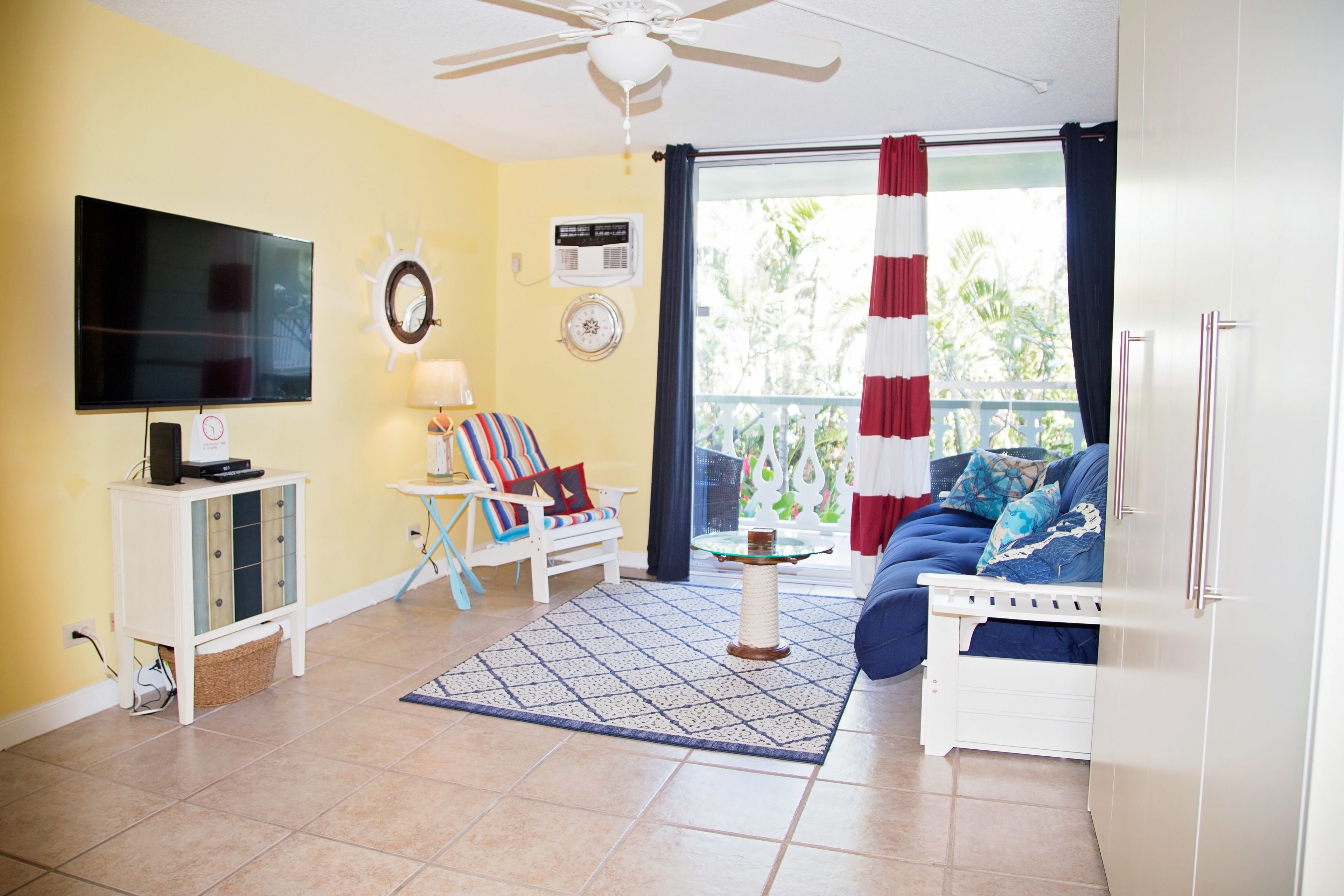 Kona Islander Inn Hotel