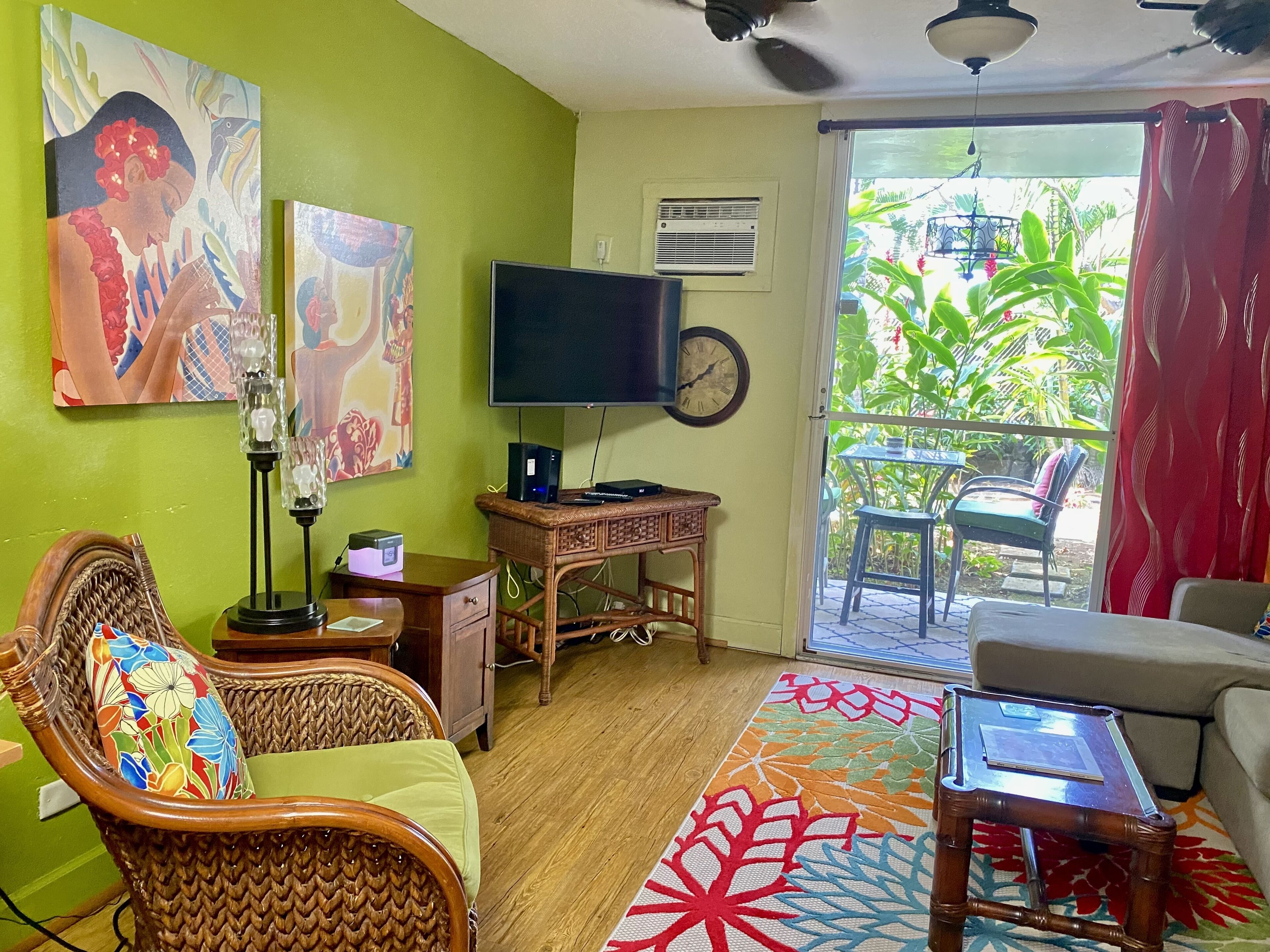 Kona Islander Inn Hotel