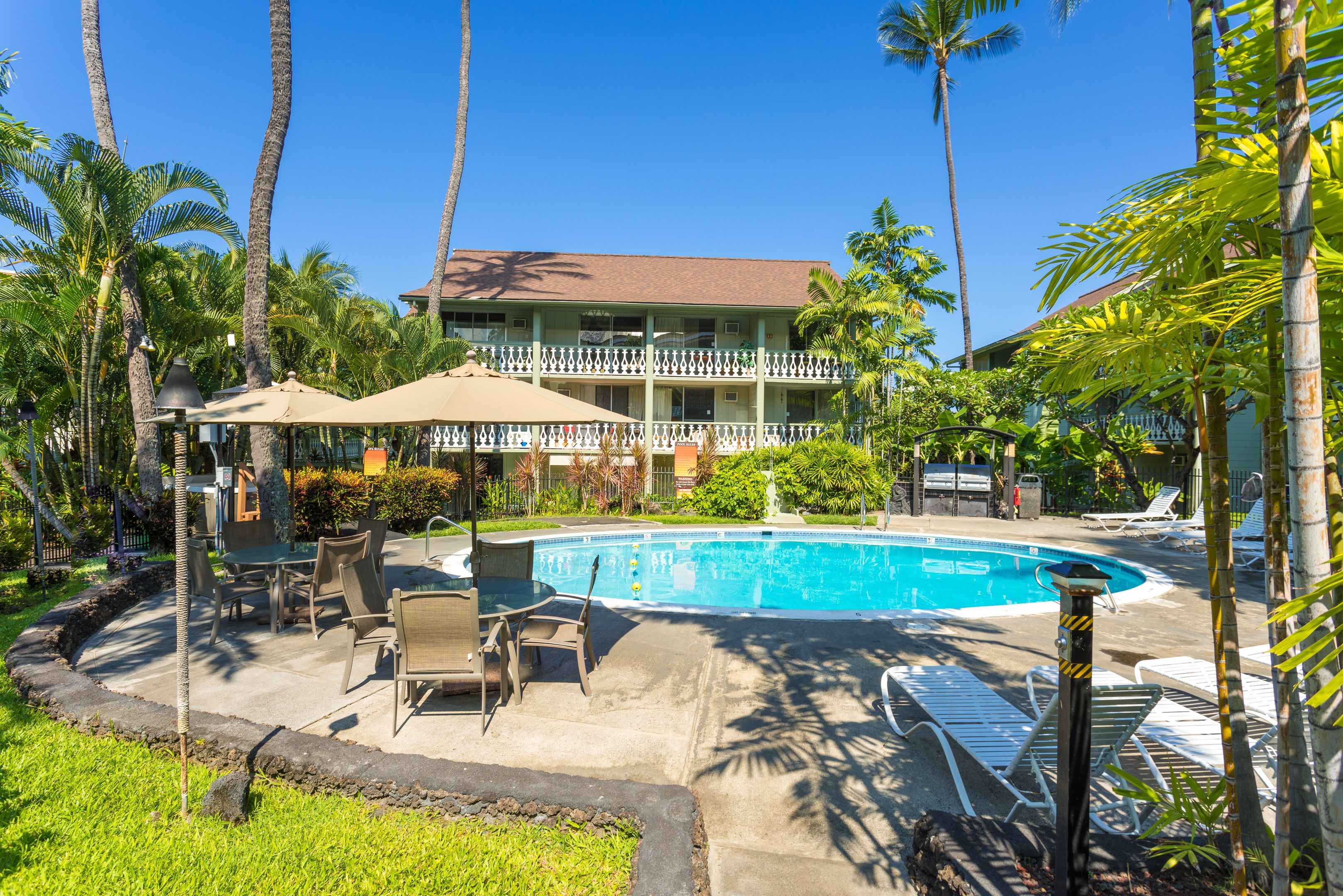 Kona Islander Inn Hotel