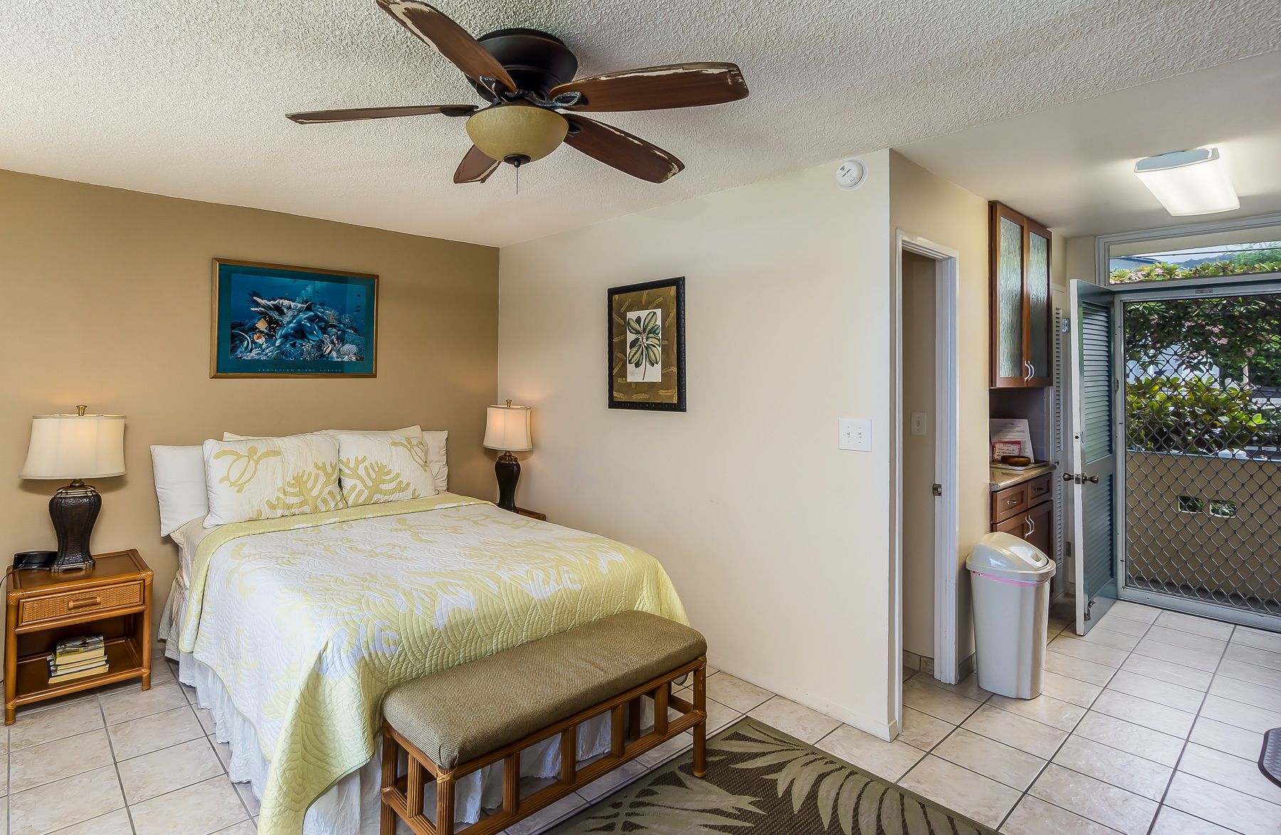 Kona Magic Sands Resort