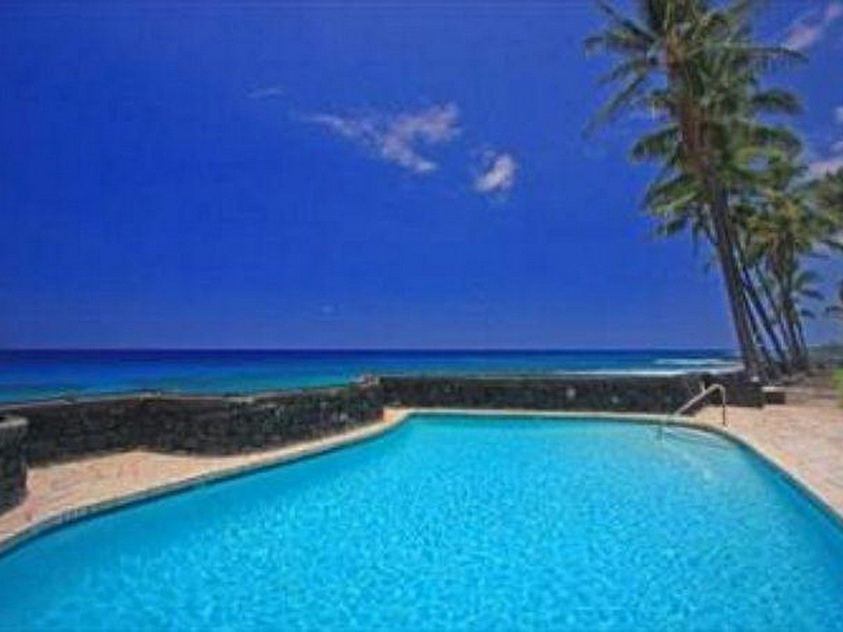 Kona Magic Sands Resort