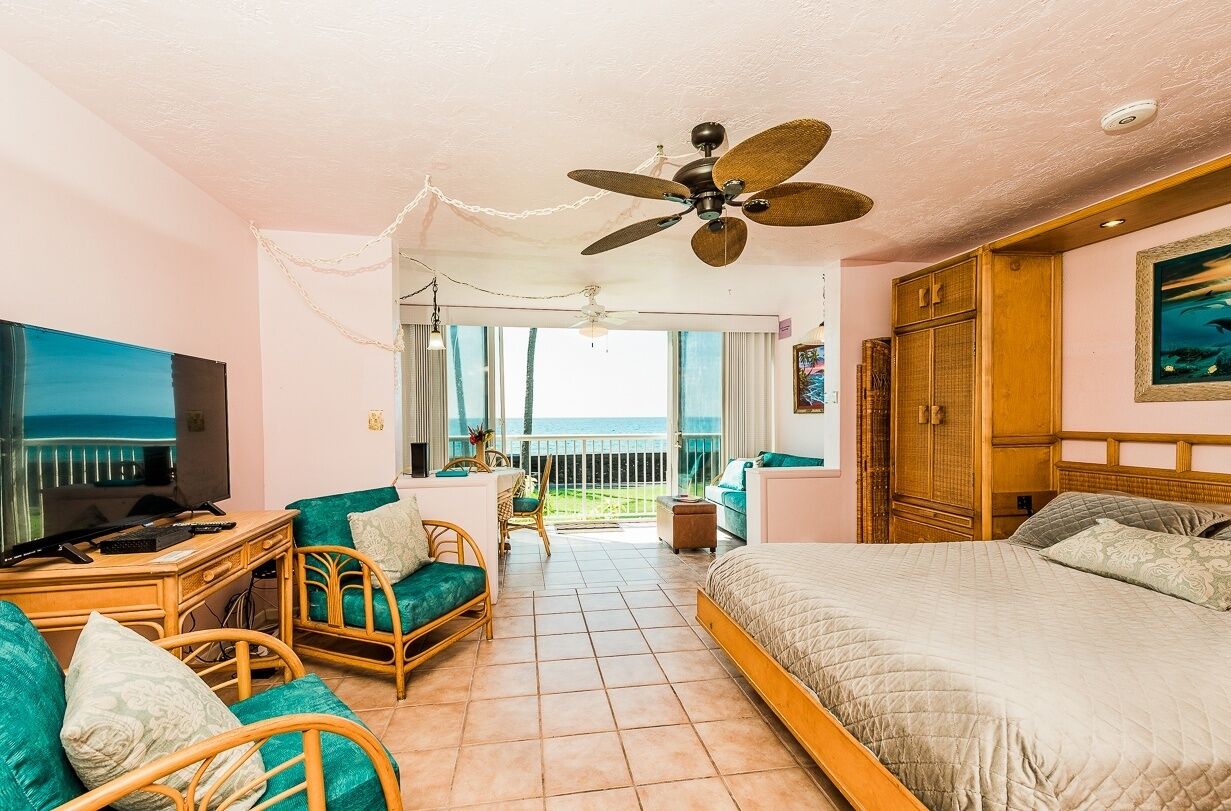 Kona Magic Sands Resort