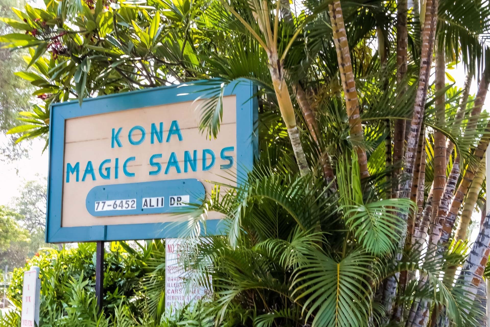 Kona Magic Sands Resort