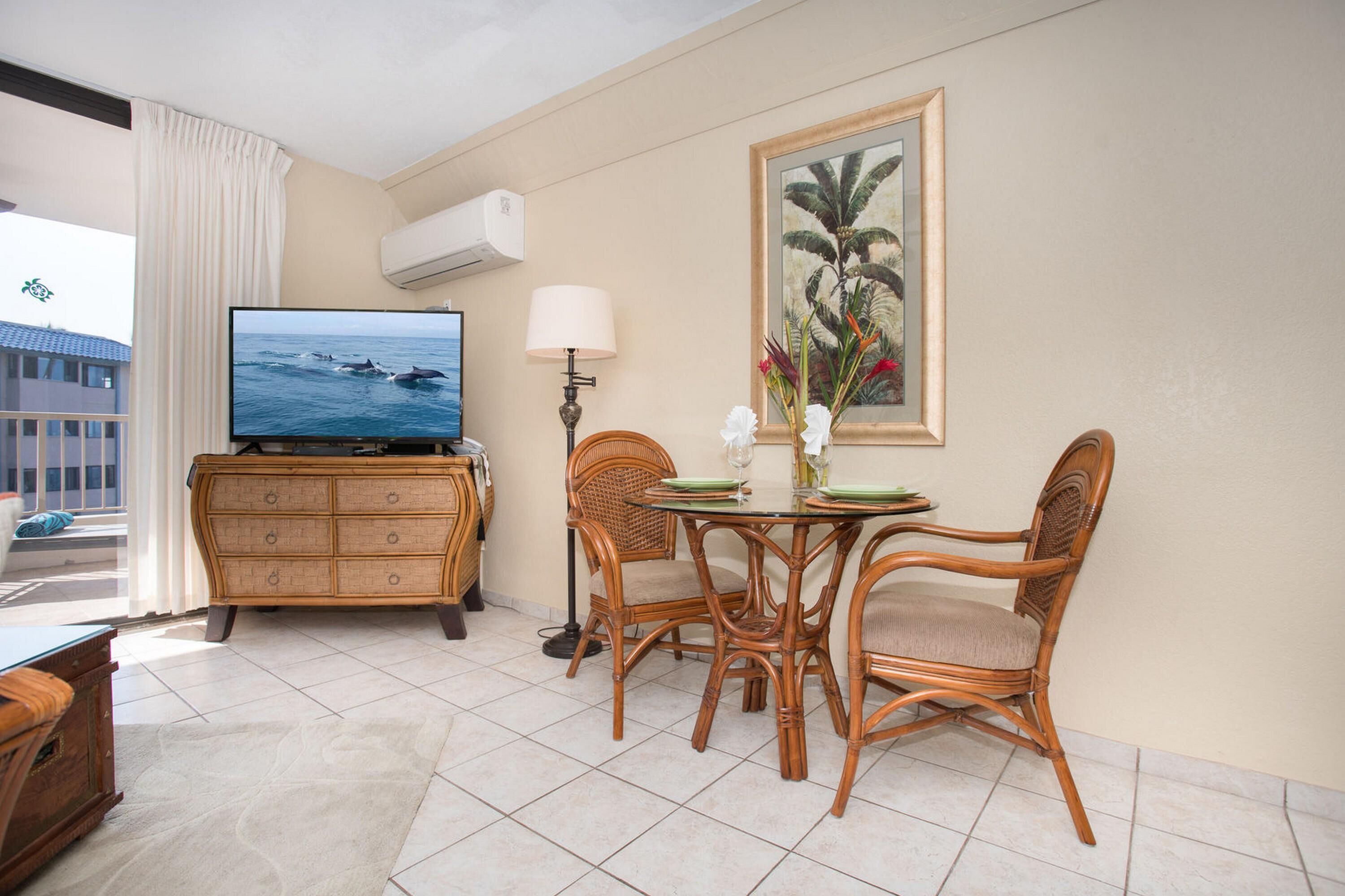 Kona Reef by Casago