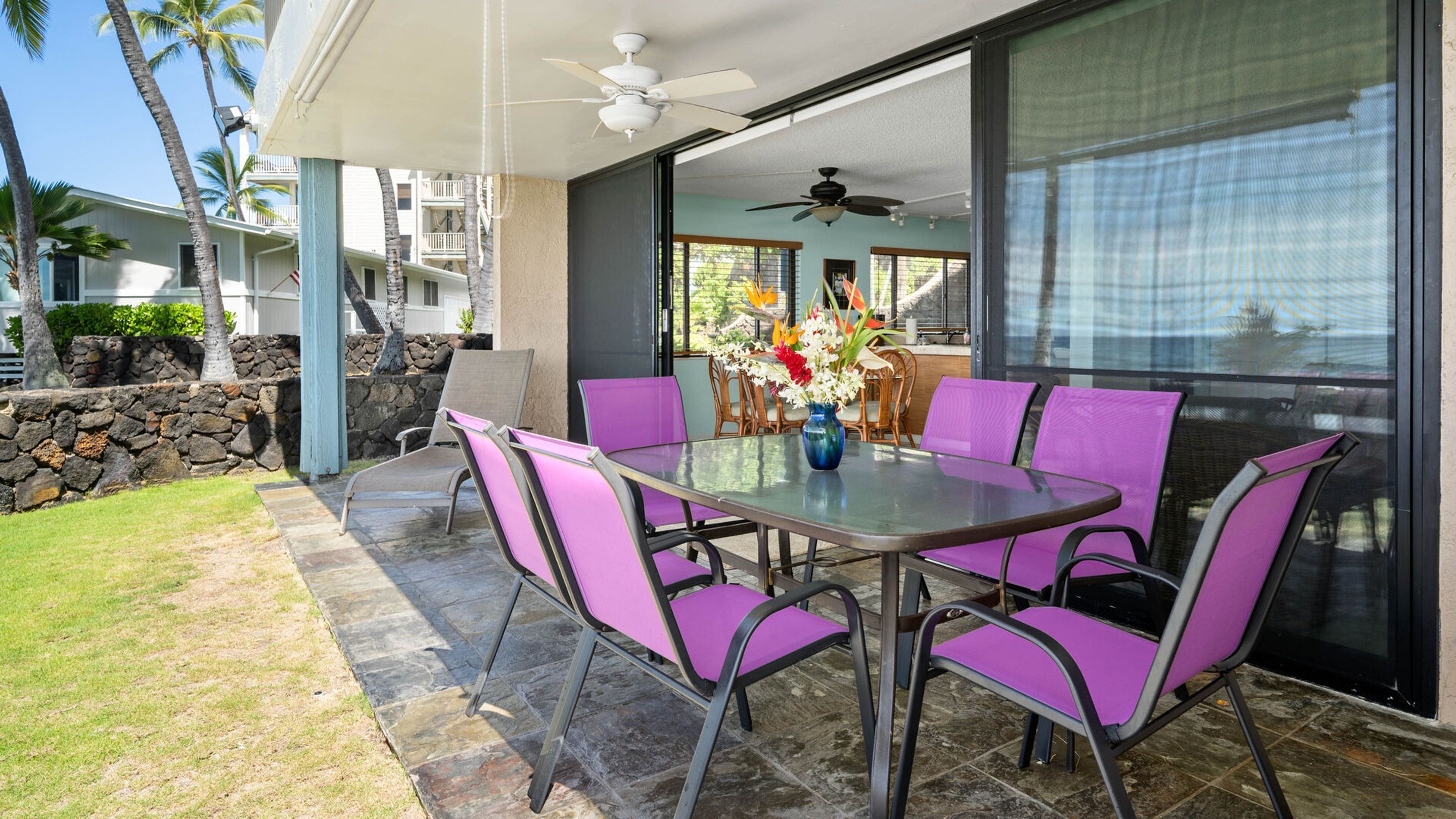 Kona Reef by Casago