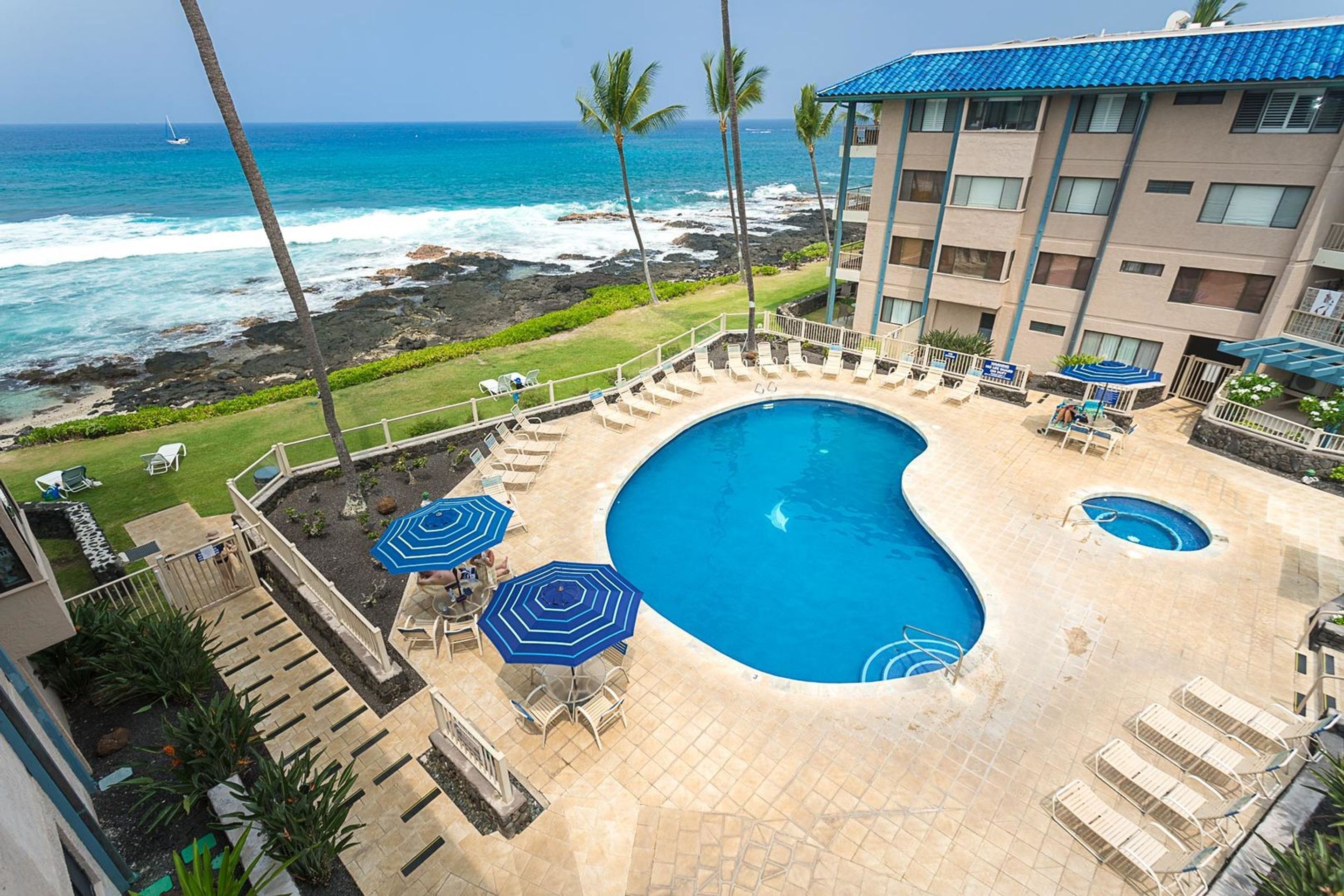 Kona Reef by Casago