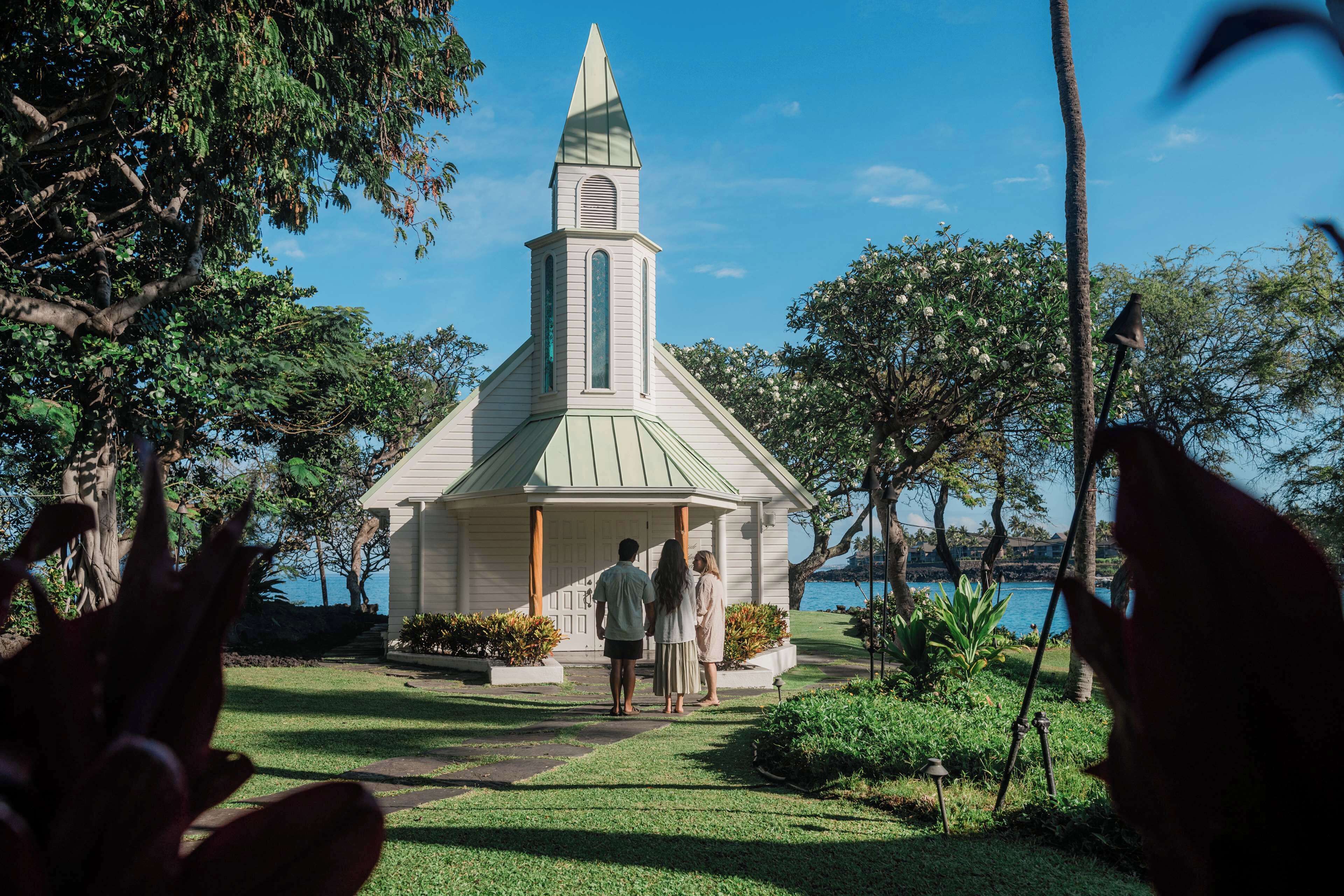 OUTRIGGER Kona Resort & Spa