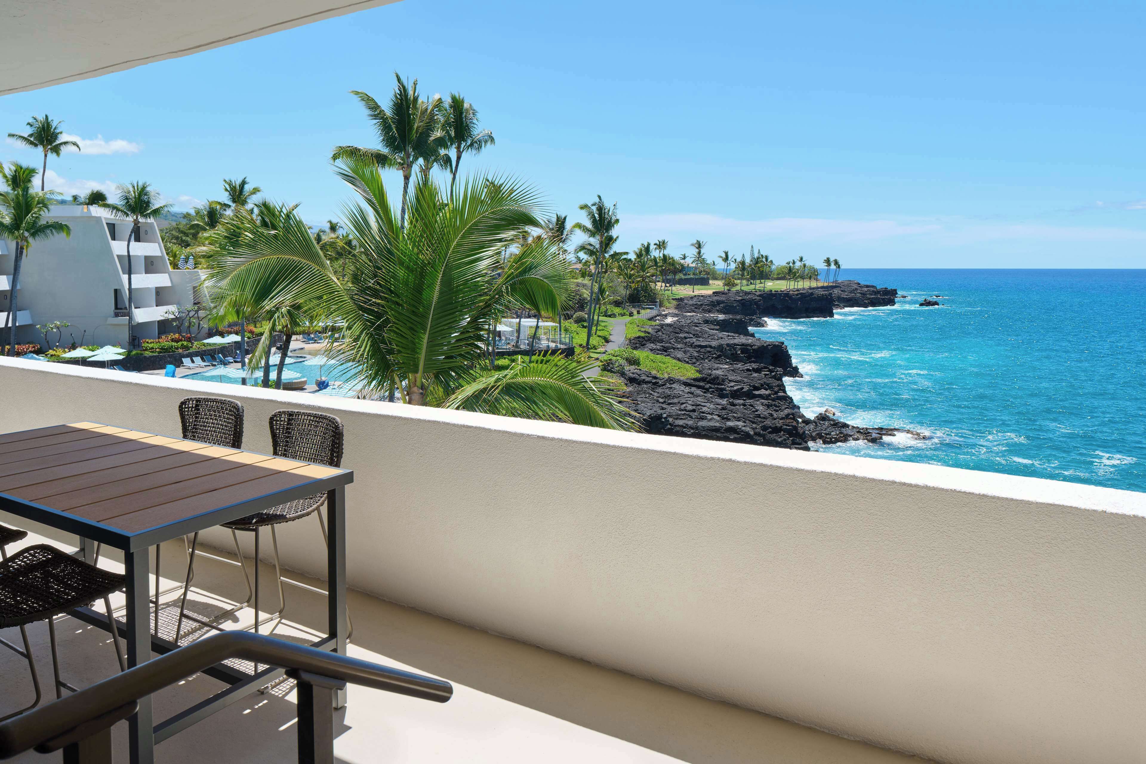 OUTRIGGER Kona Resort & Spa