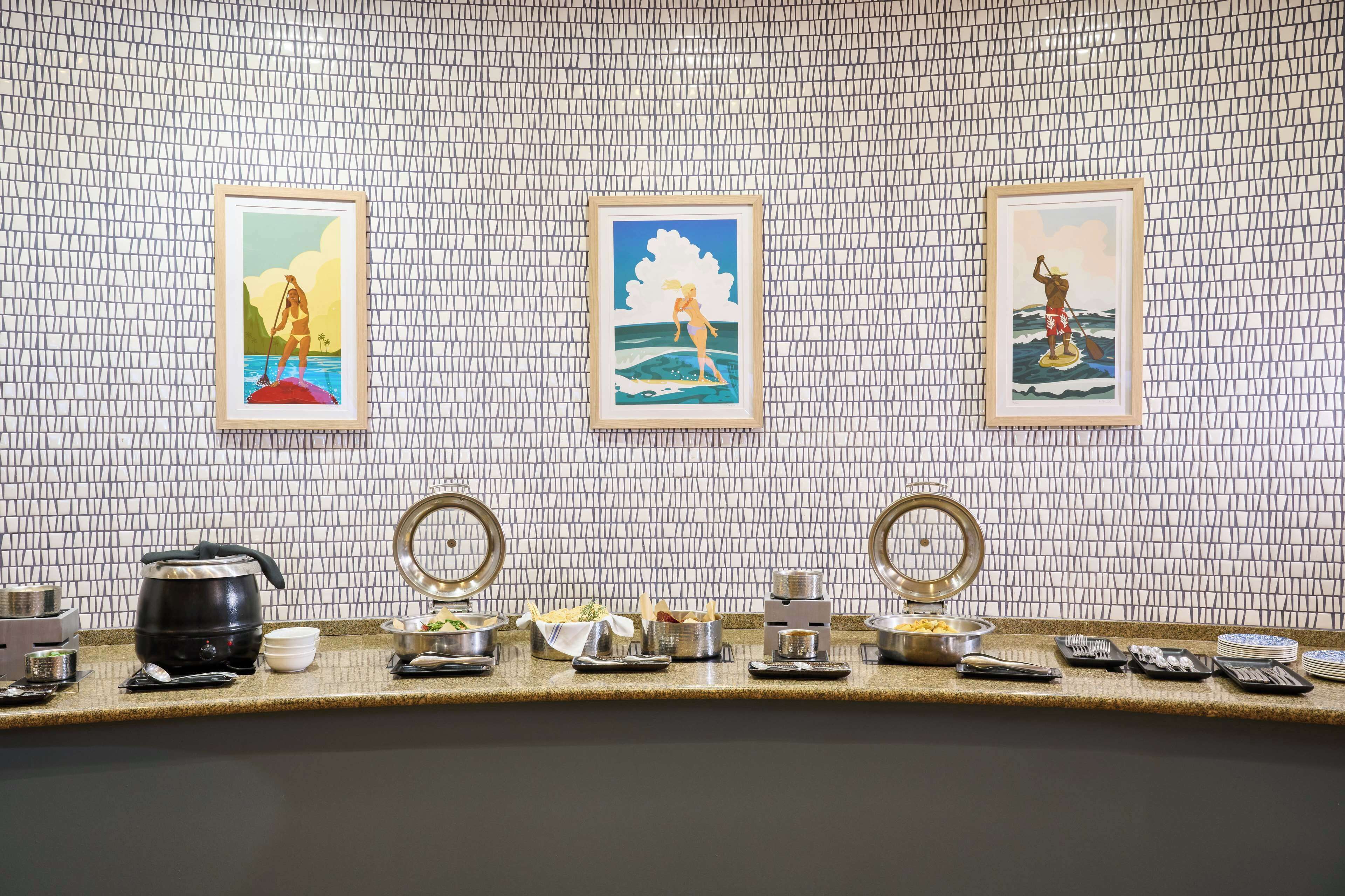 OUTRIGGER Kona Resort & Spa