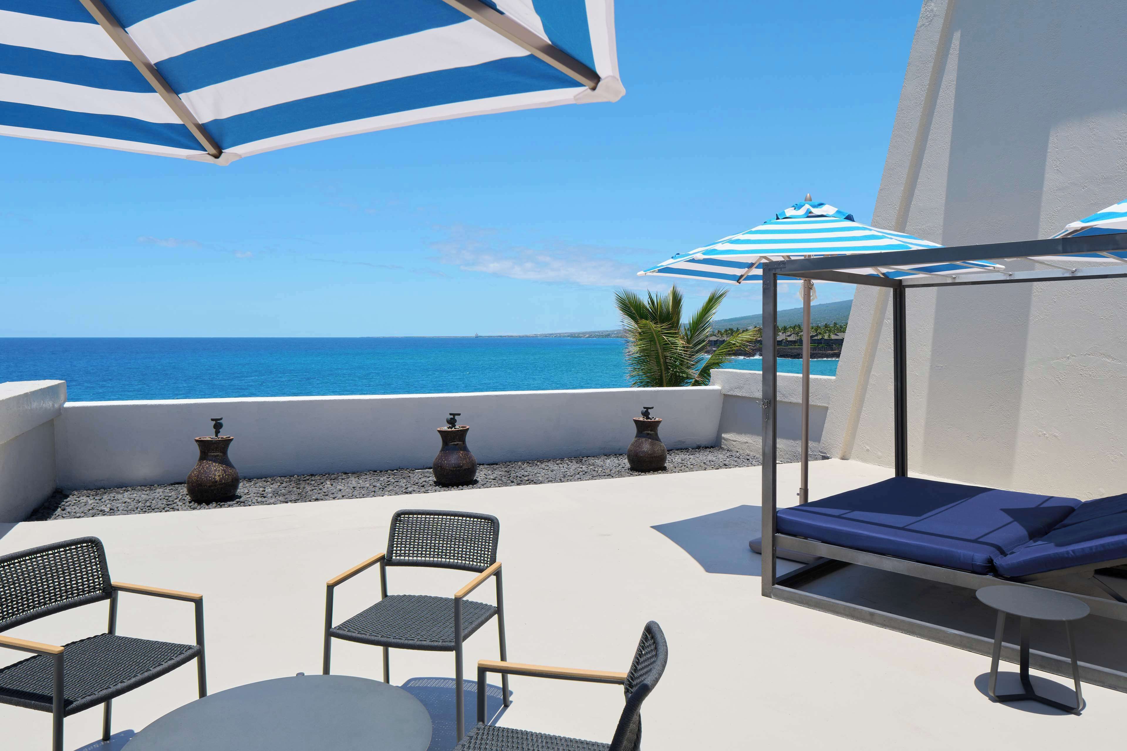 OUTRIGGER Kona Resort & Spa