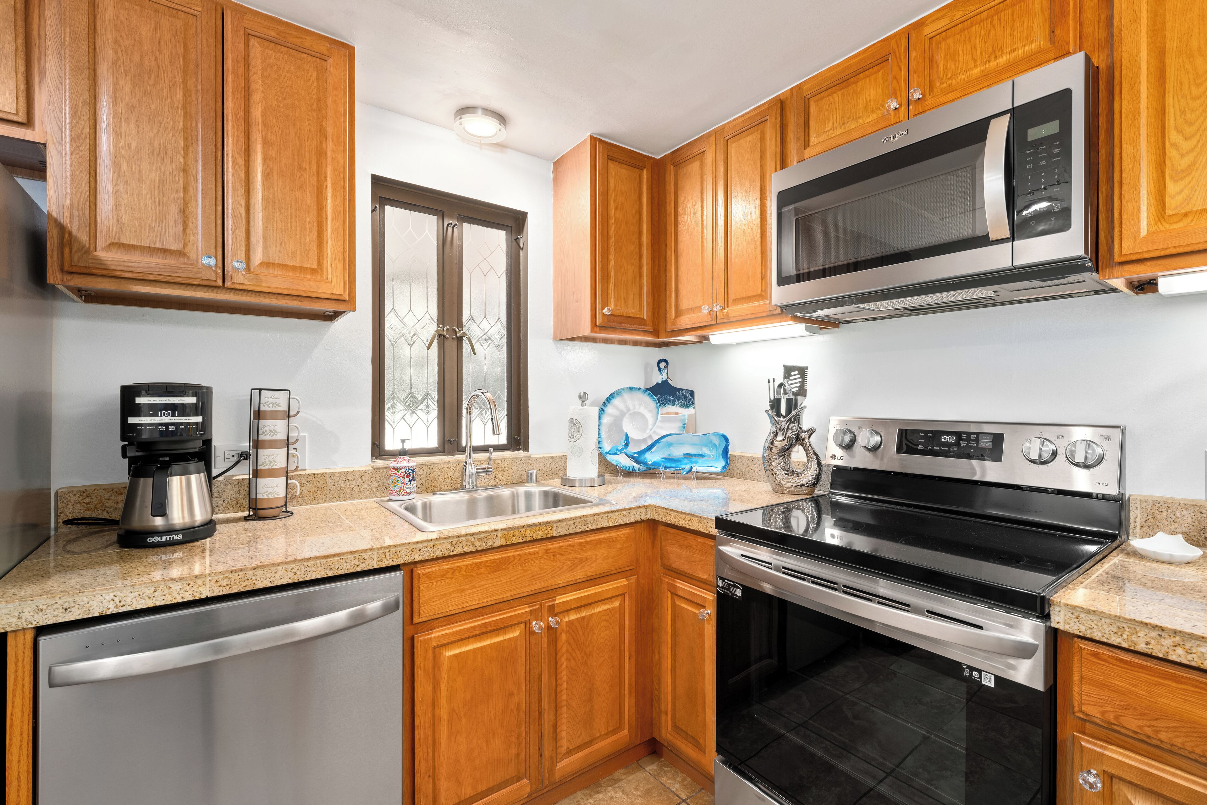 Royal Sea Cliff Resort by Wyndham