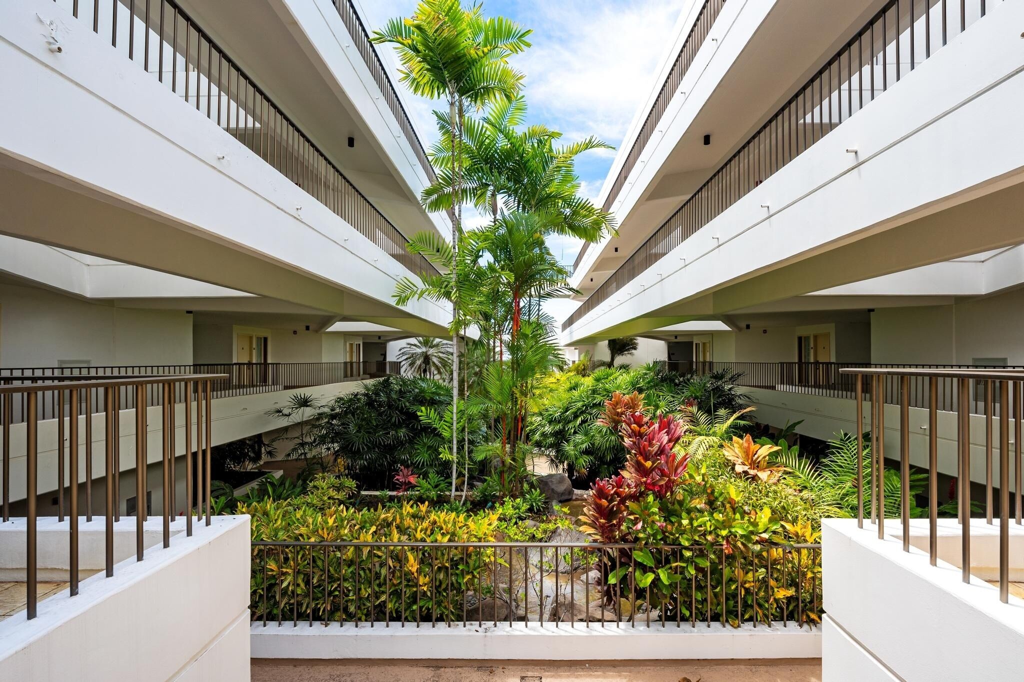 Royal Sea Cliff Resort by Wyndham