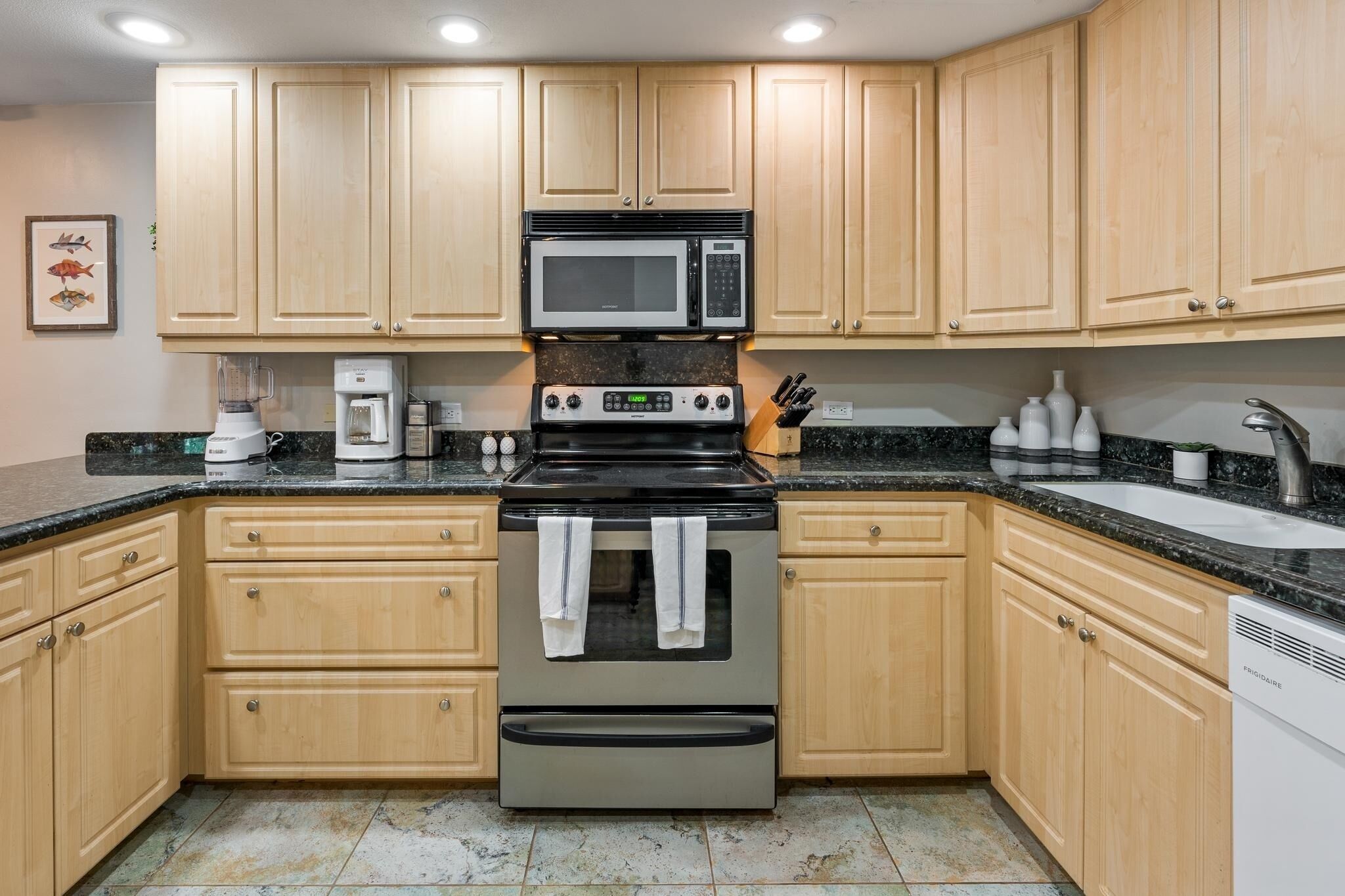 Royal Sea Cliff Resort by Wyndham