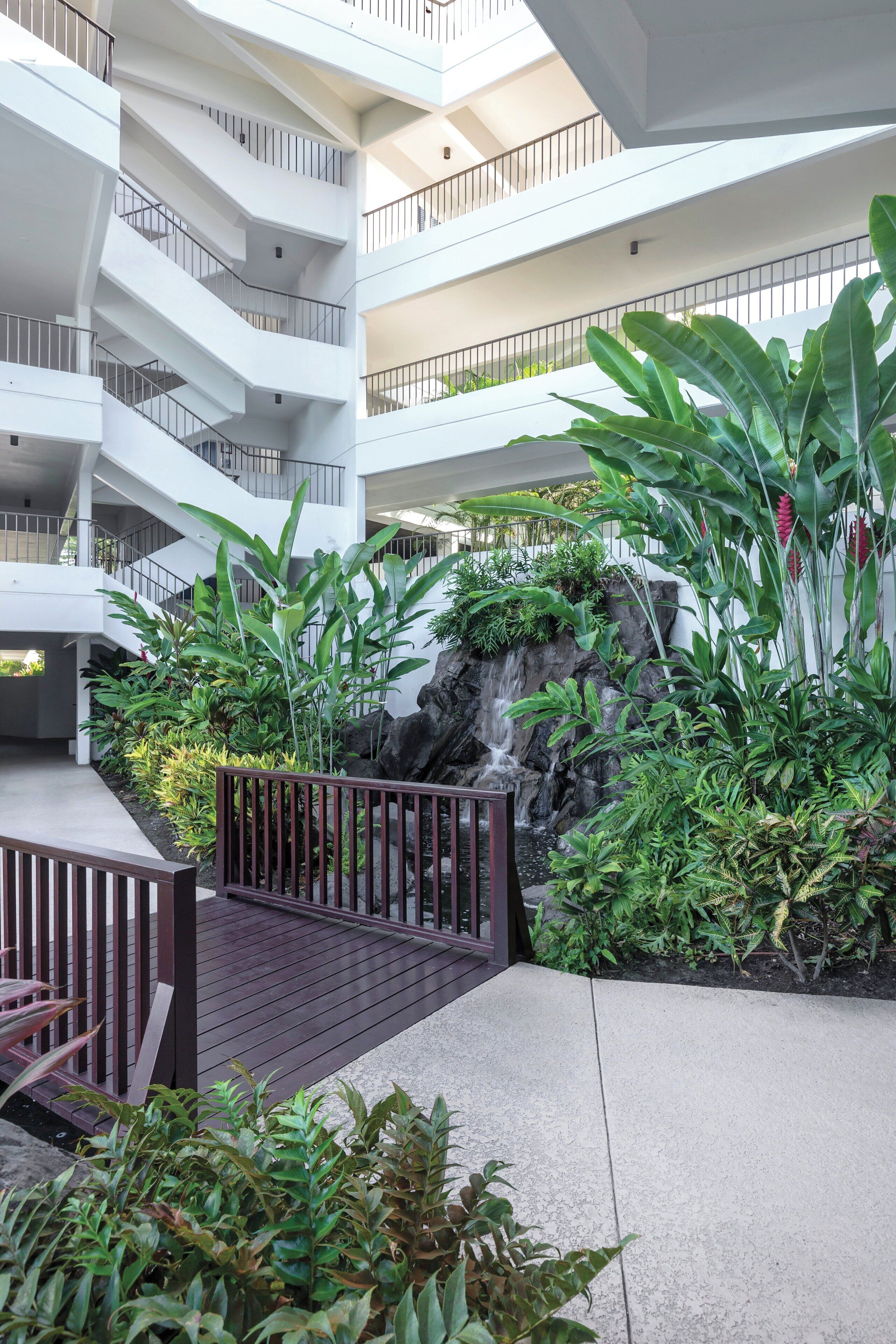 Royal Sea Cliff Resort by Wyndham