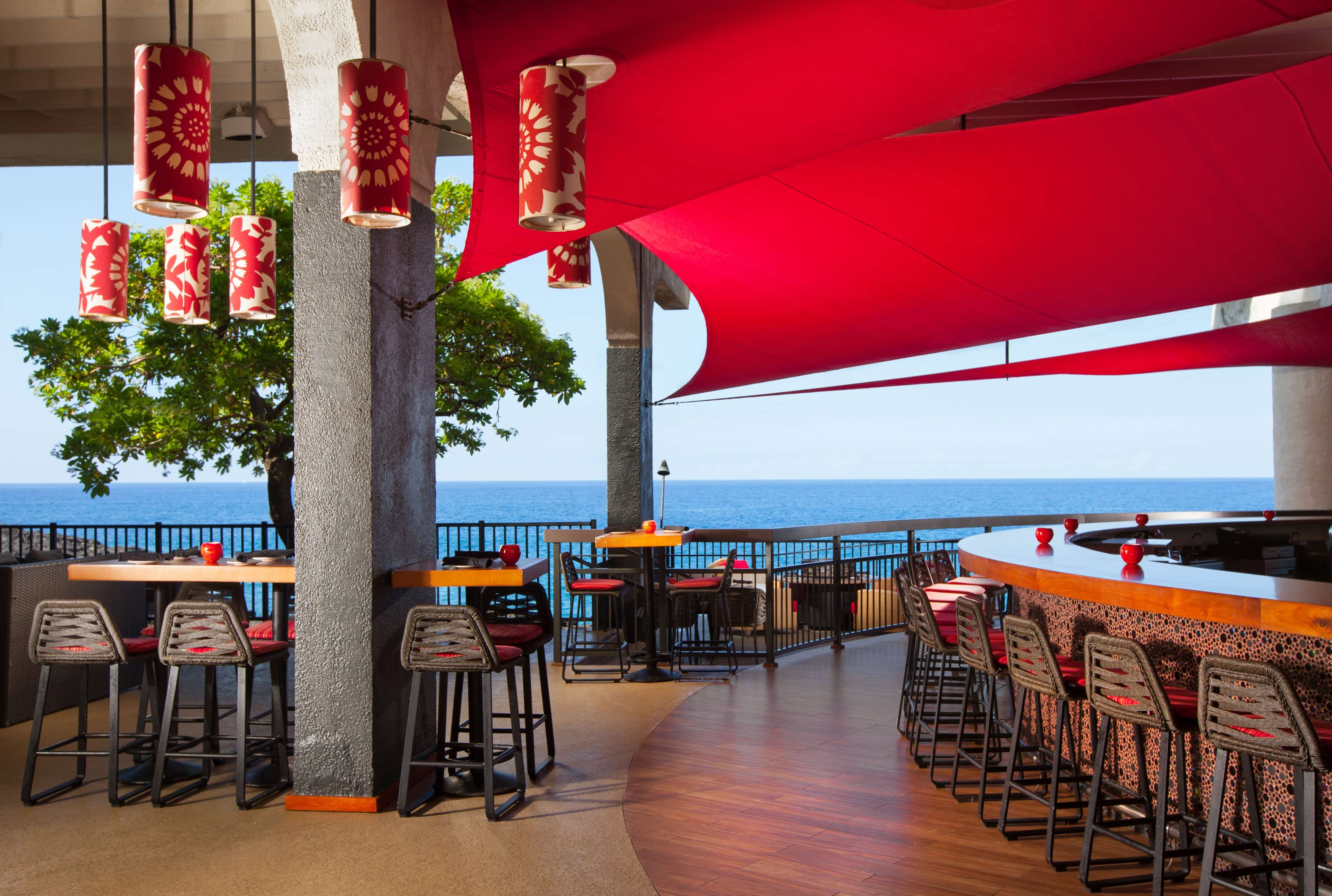 OUTRIGGER Kona Resort & Spa