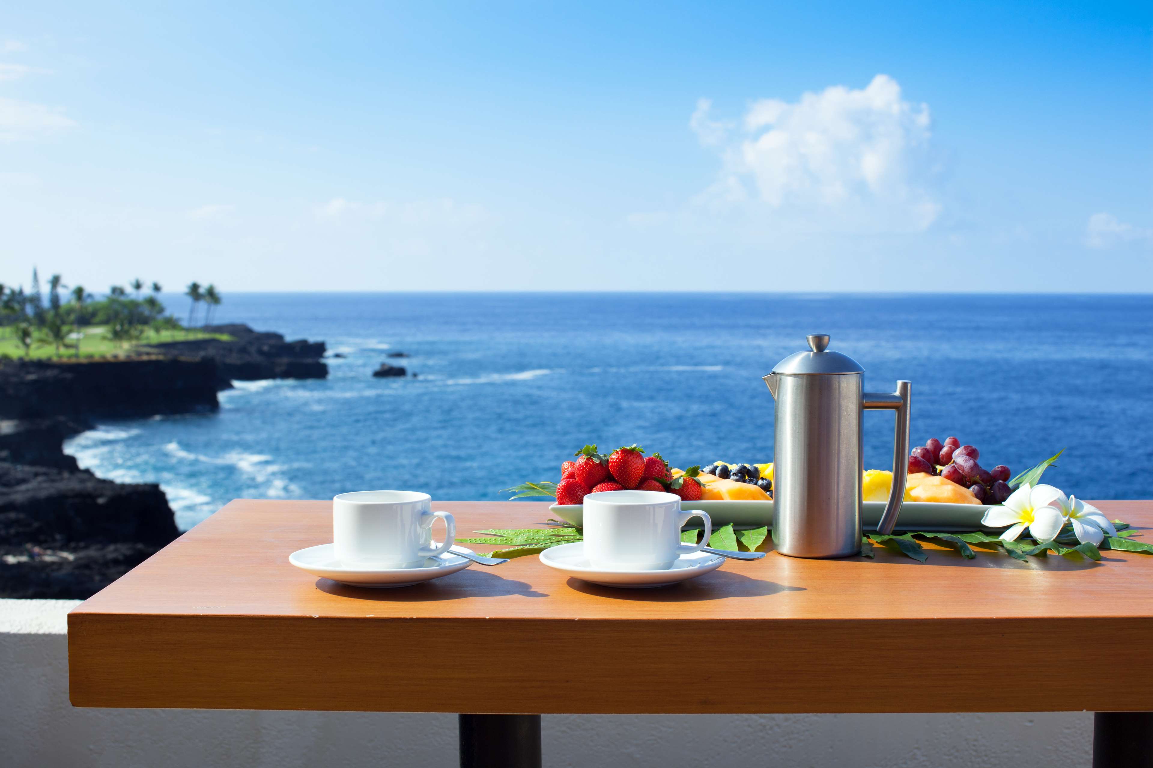 OUTRIGGER Kona Resort & Spa