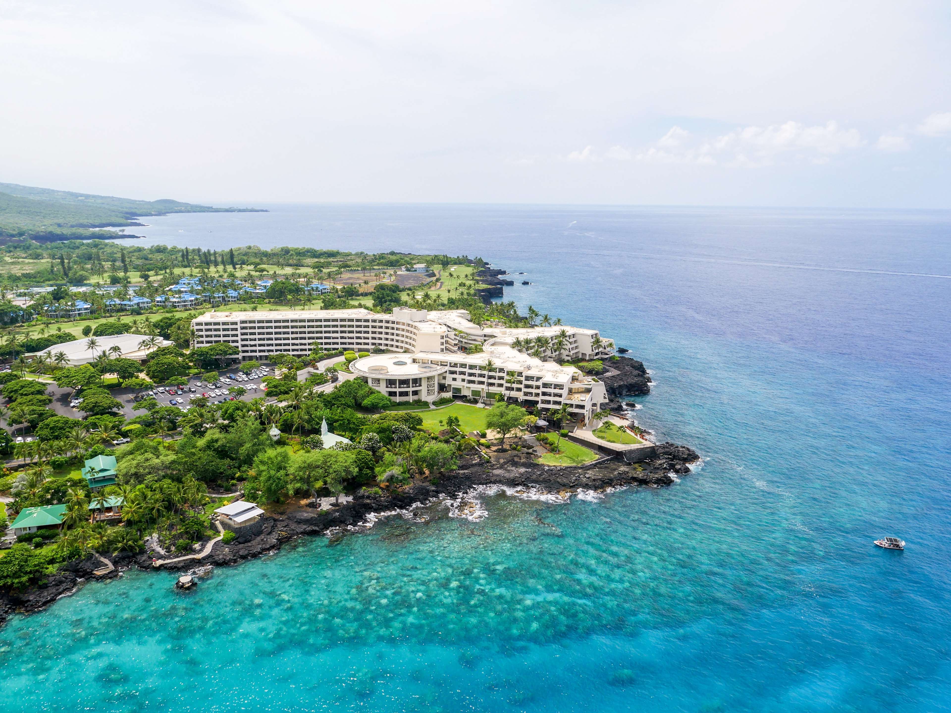 OUTRIGGER Kona Resort & Spa