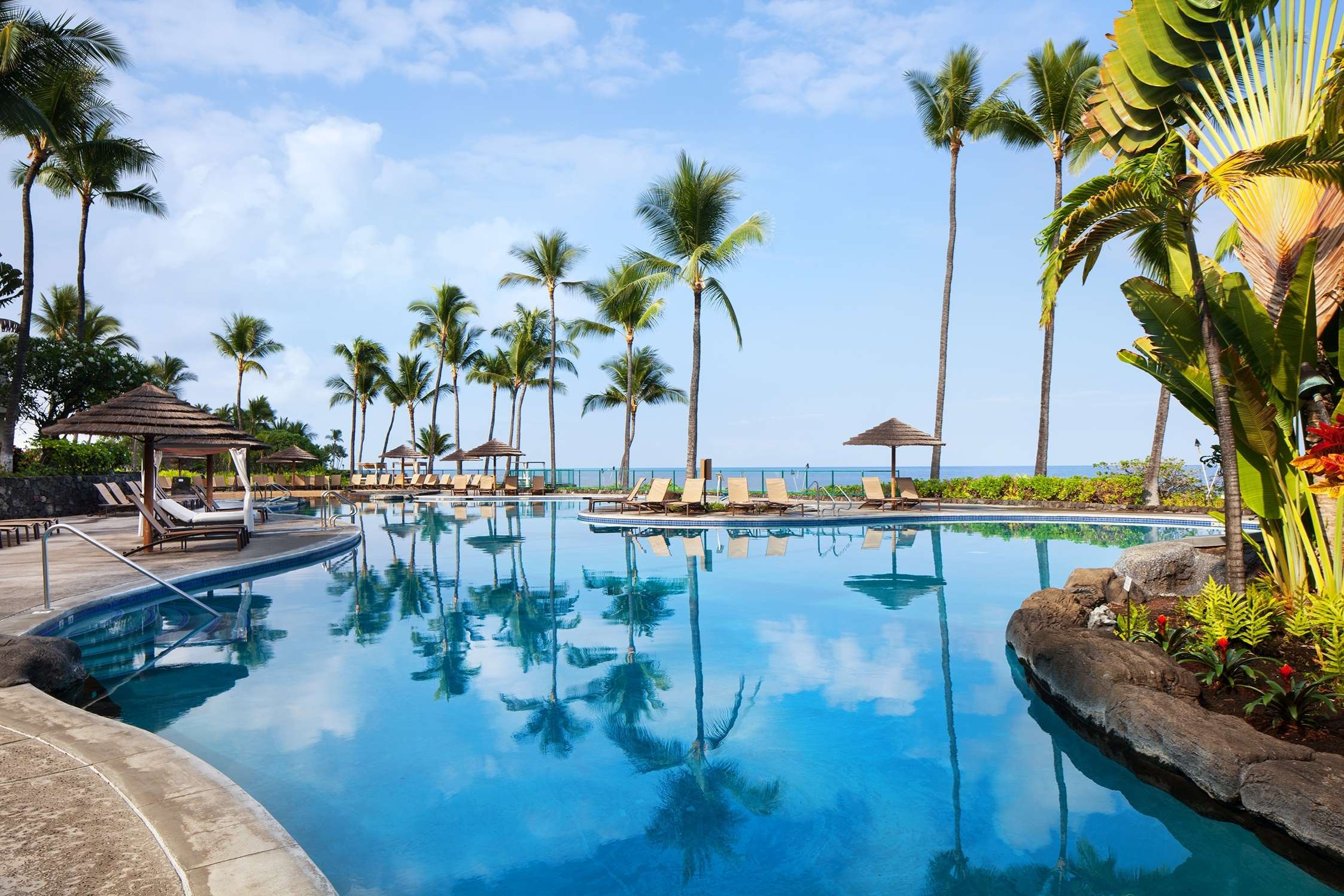 OUTRIGGER Kona Resort & Spa