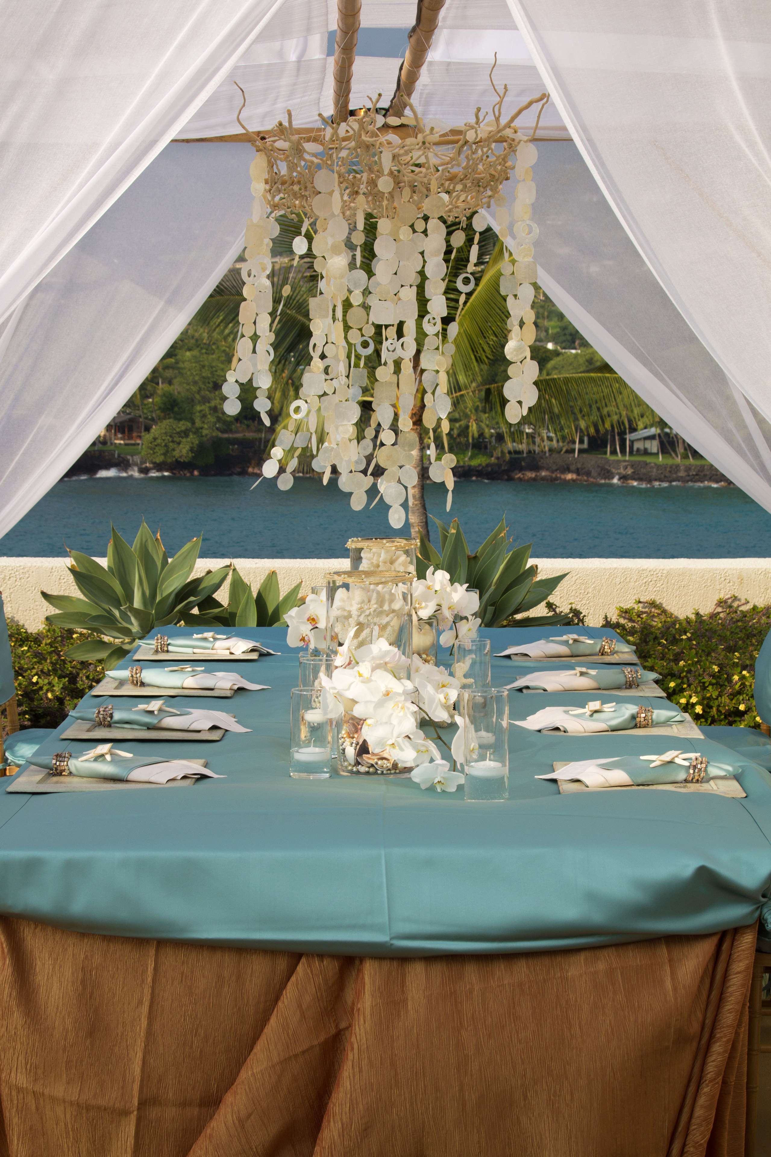 OUTRIGGER Kona Resort & Spa