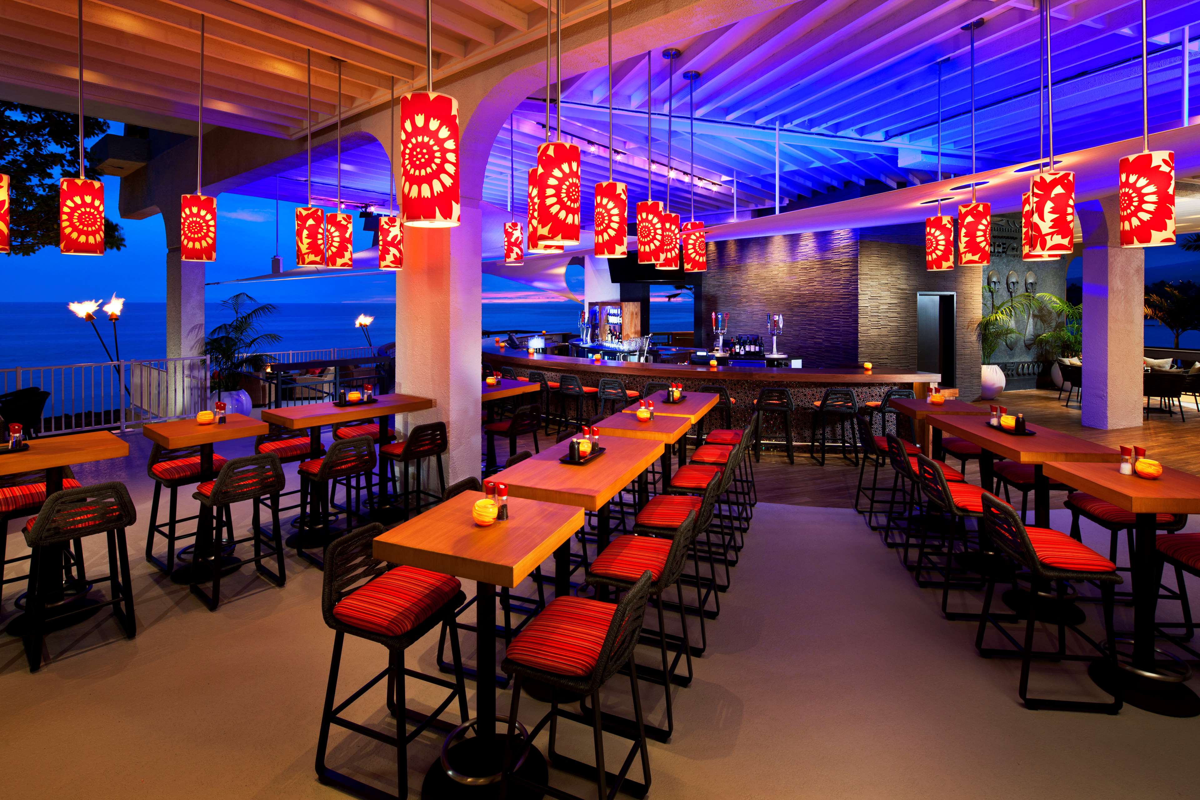 OUTRIGGER Kona Resort & Spa