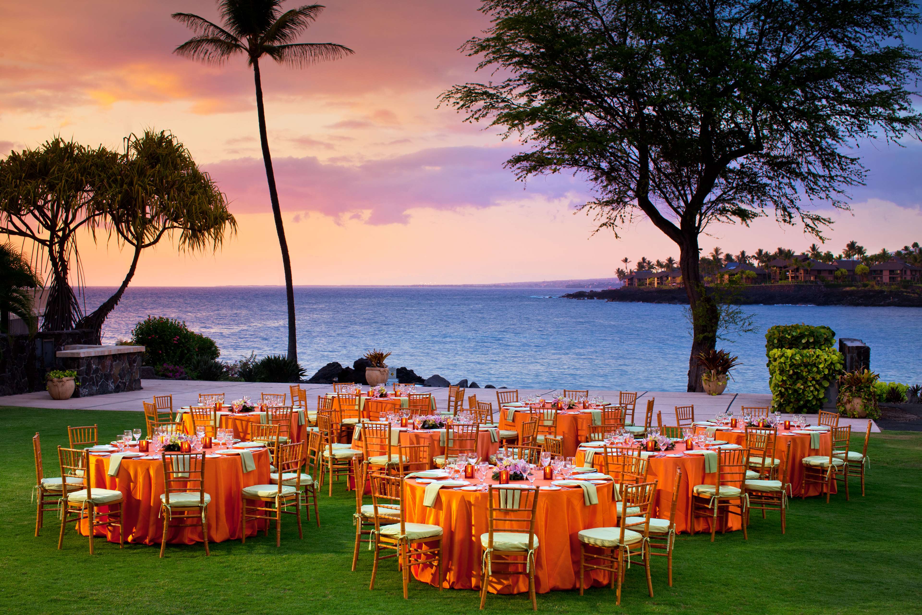 OUTRIGGER Kona Resort & Spa