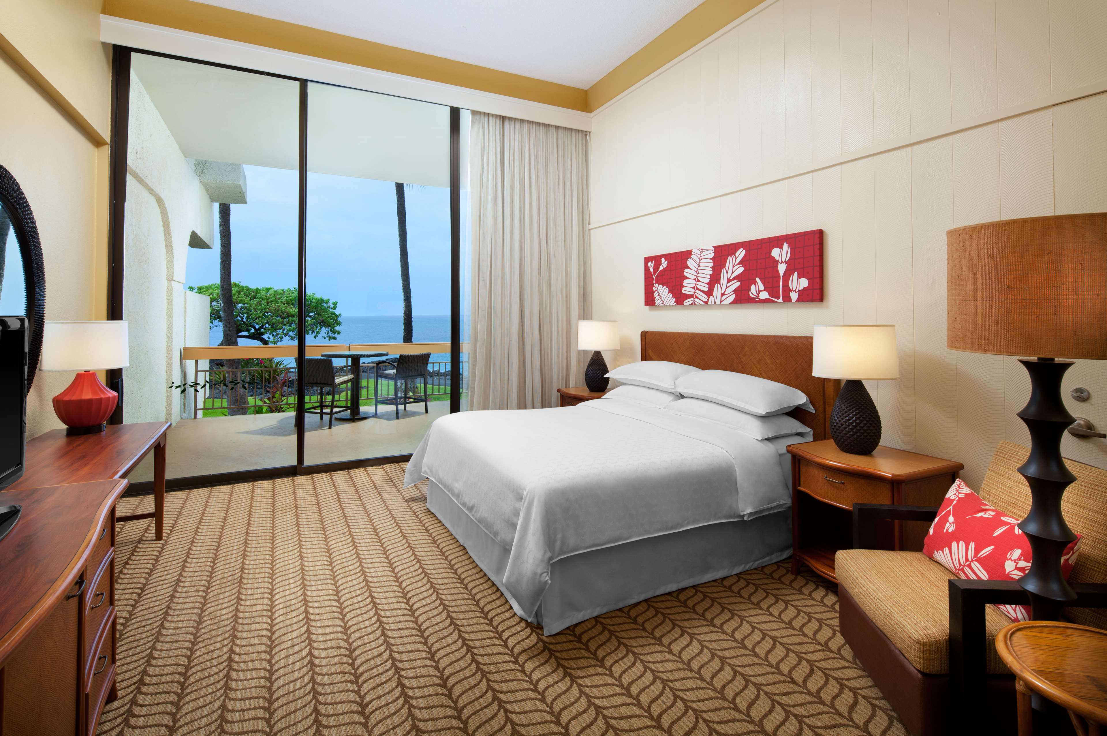 OUTRIGGER Kona Resort & Spa