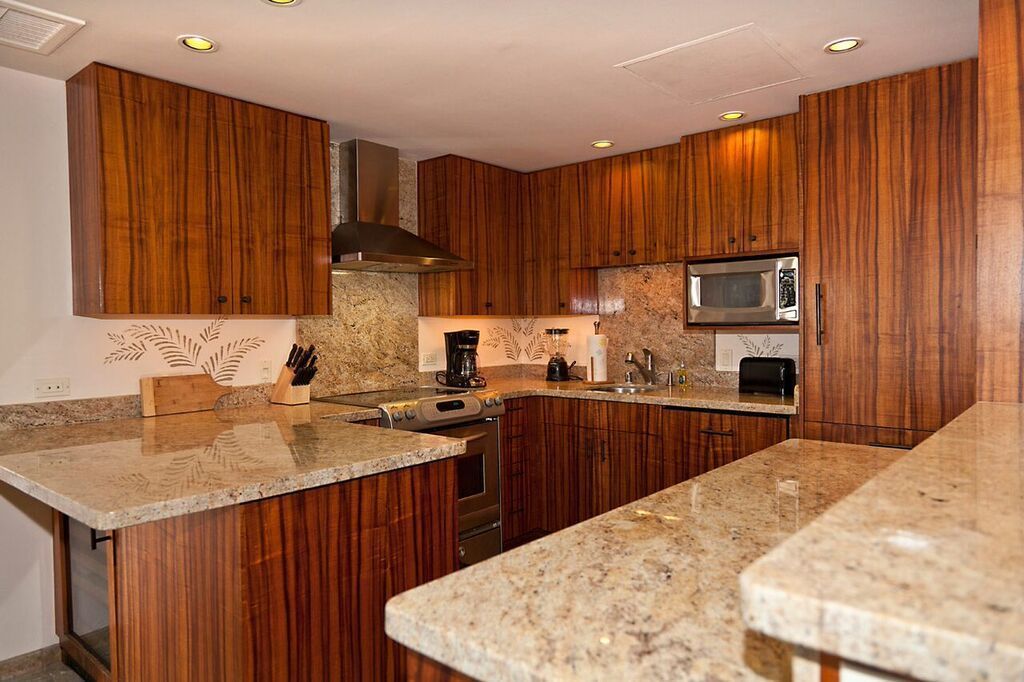 The Royal Sea Cliff Resort