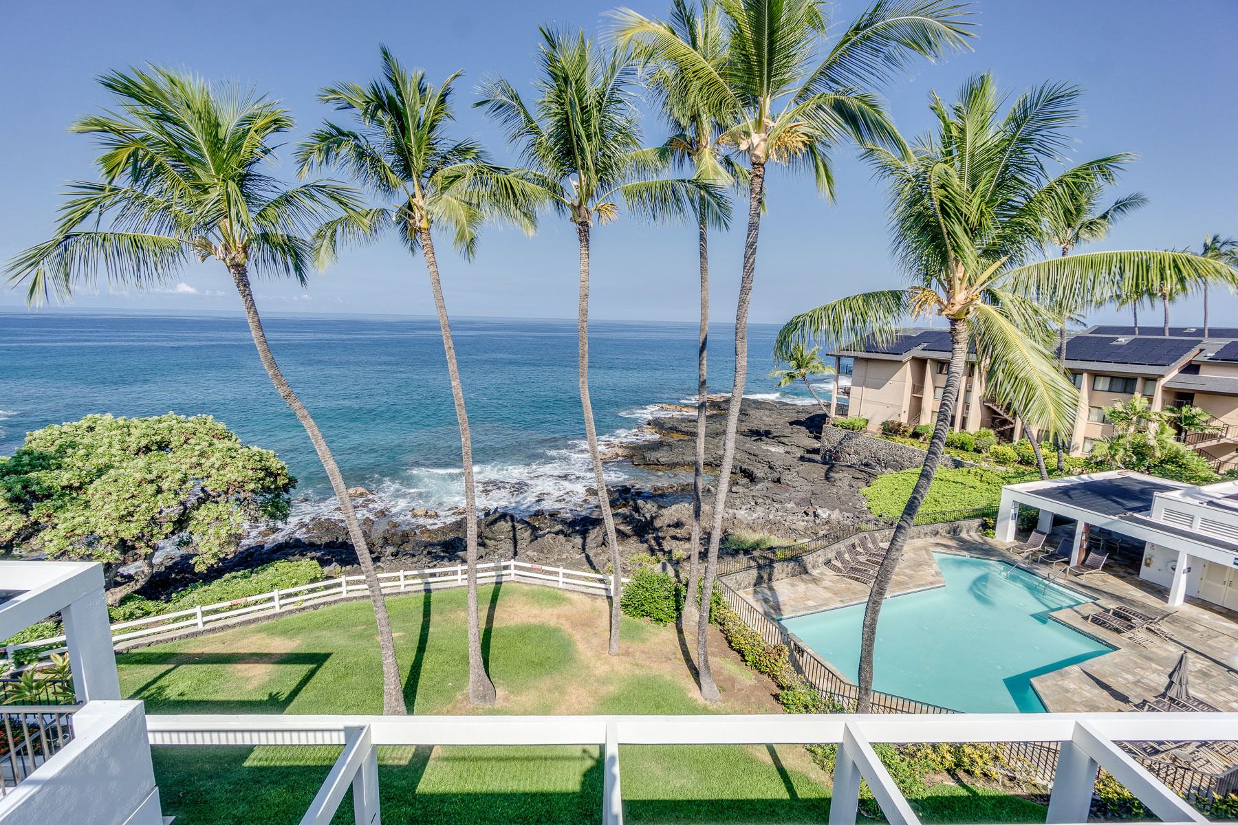 The Royal Sea Cliff Resort