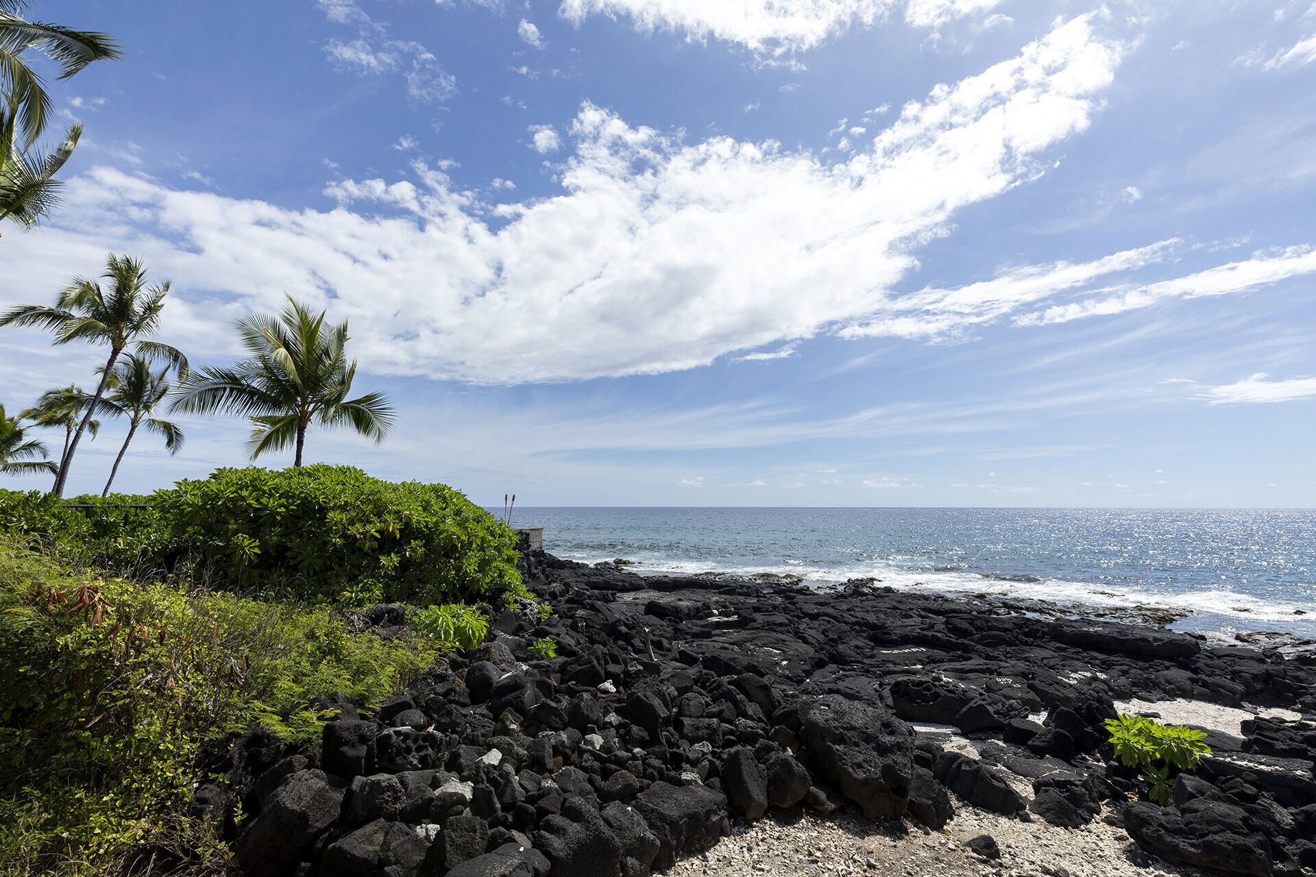 The Royal Sea Cliff Resort