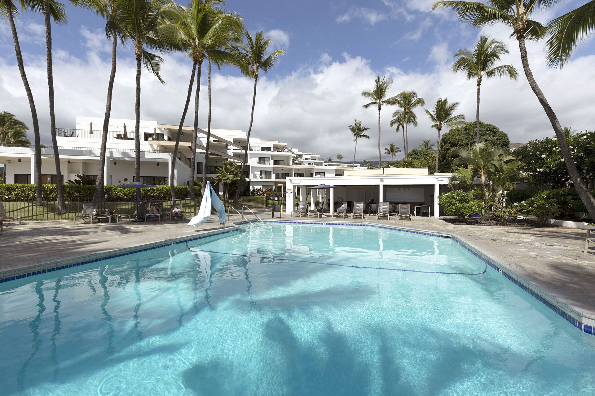 The Royal Sea Cliff Resort