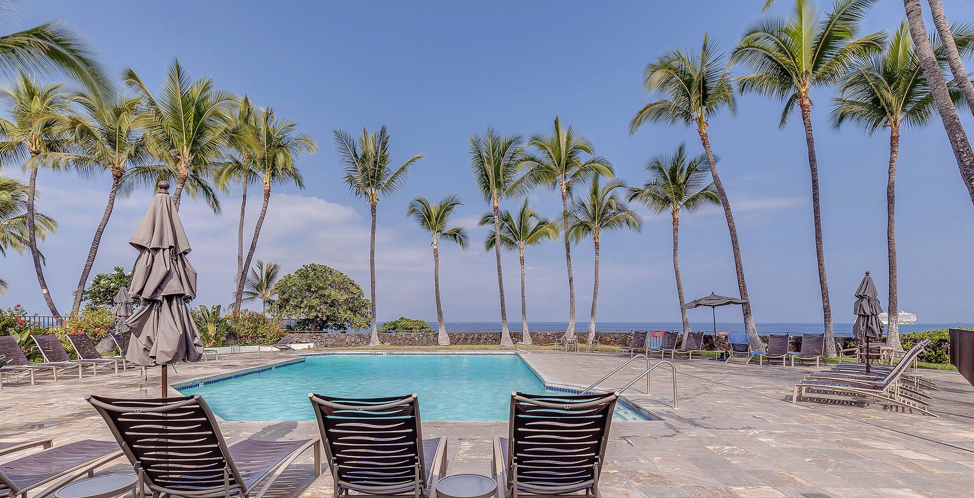 The Royal Sea Cliff Resort