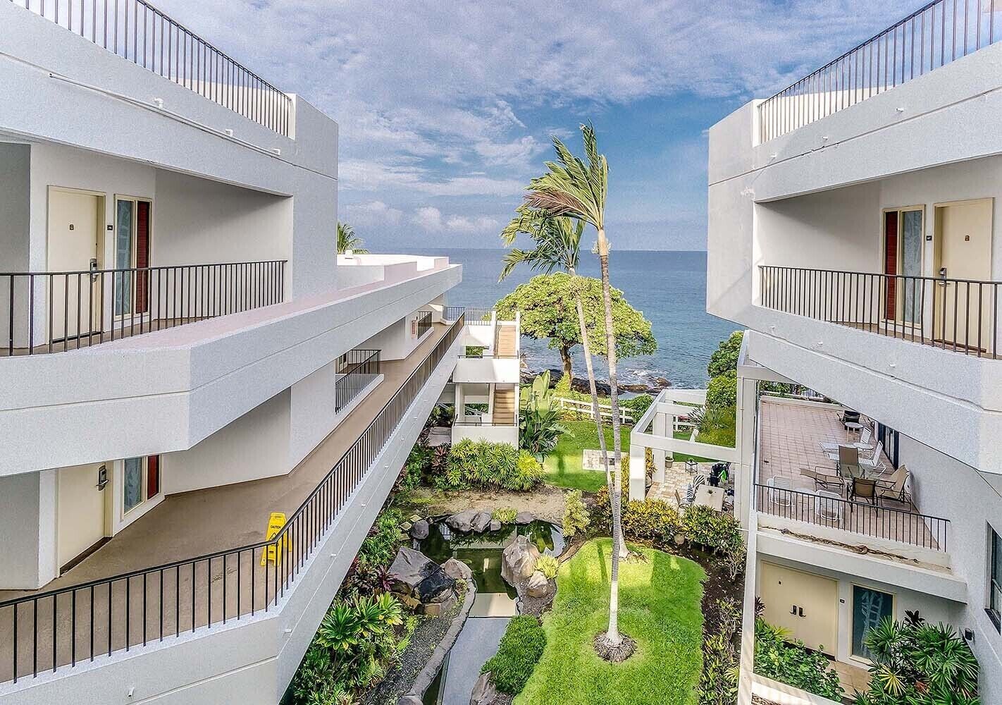 The Royal Sea Cliff Resort