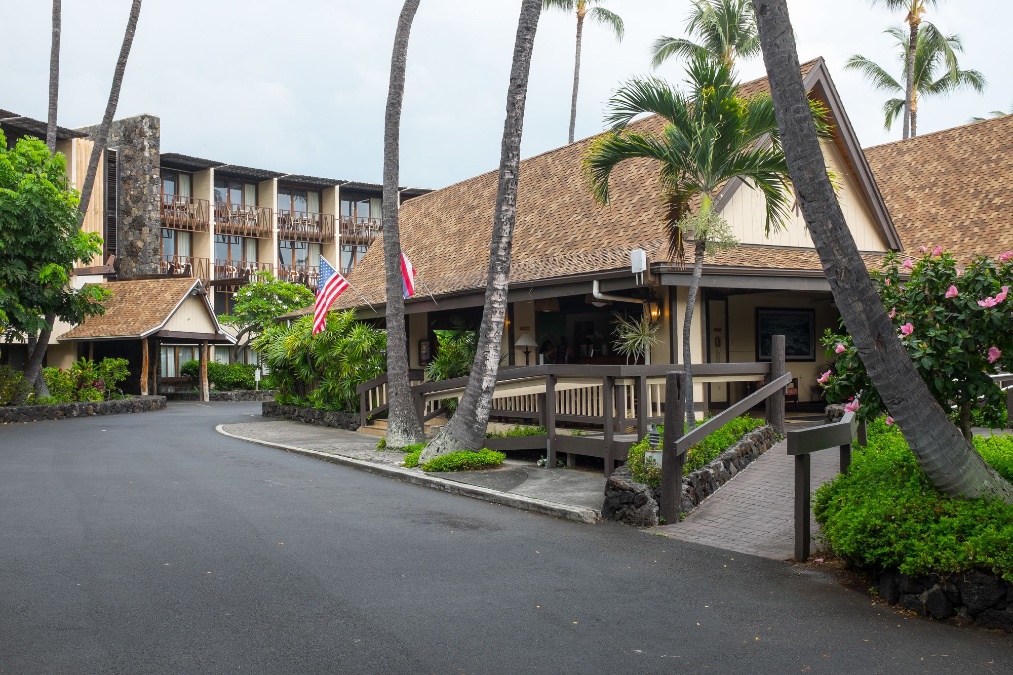 Uncle Billys Kona Bay Hotel