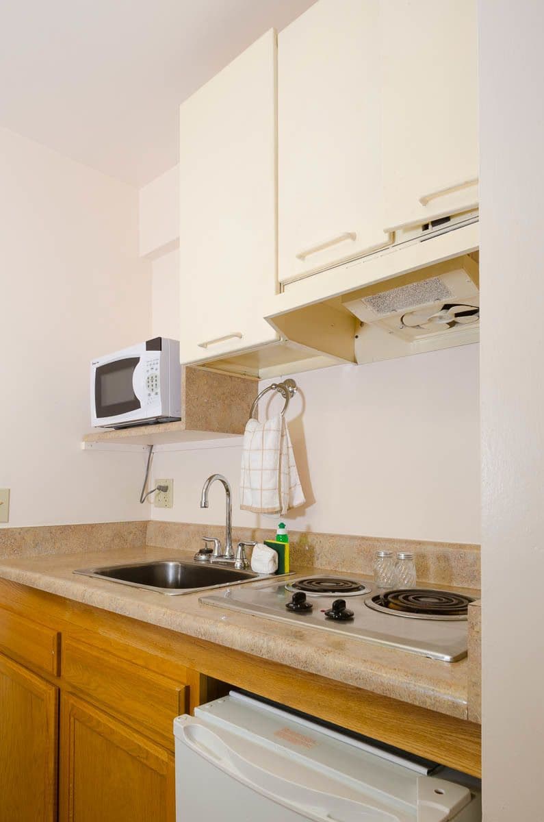 Uncle Billys Kona Bay Hotel