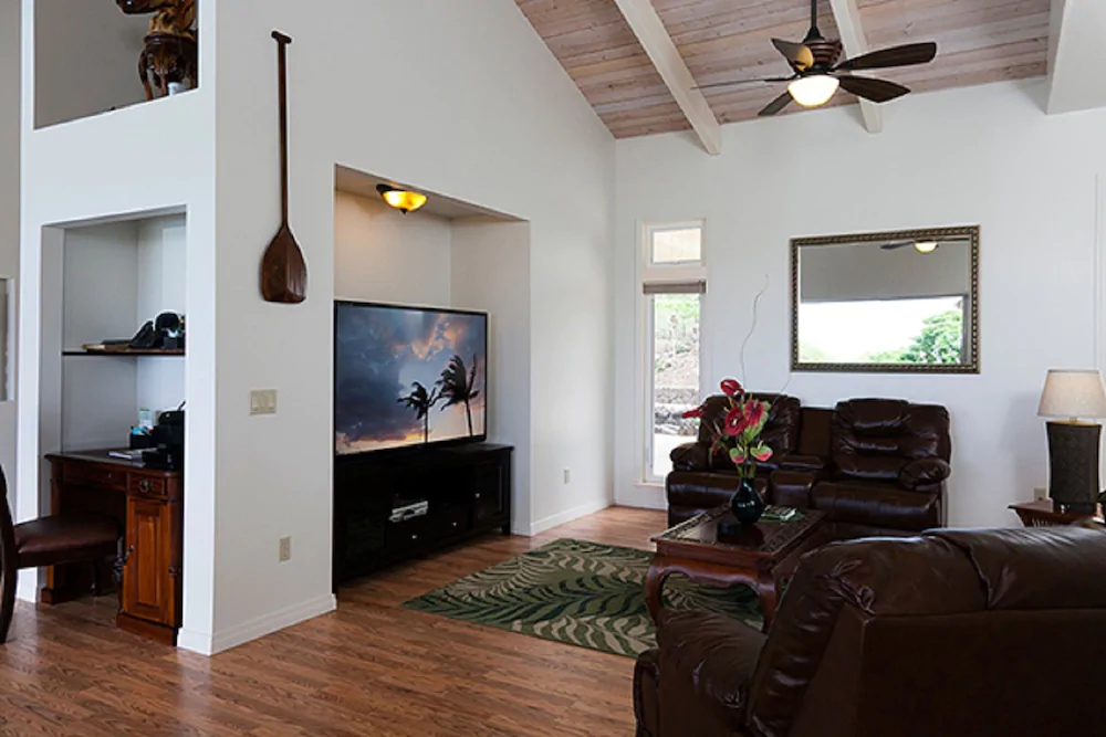 Villa Quatro and Hale Pinao