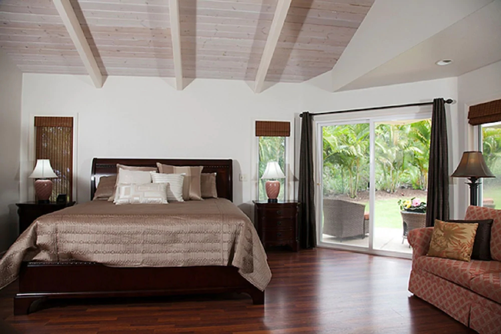 Villa Quatro and Hale Pinao