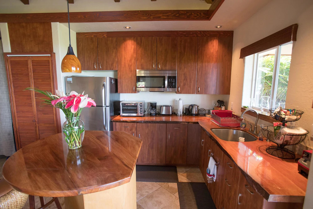 Villa Quatro and Hale Pinao