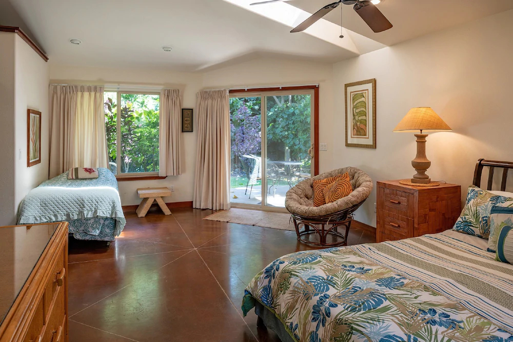 Villa Quatro and Hale Pinao