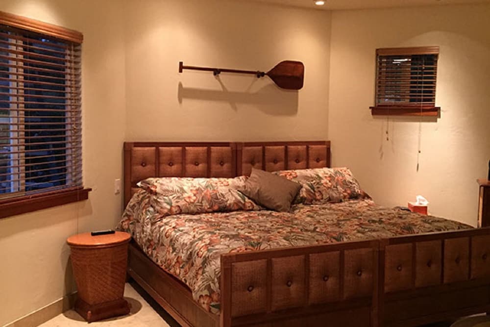 Villa Quatro and Hale Pinao