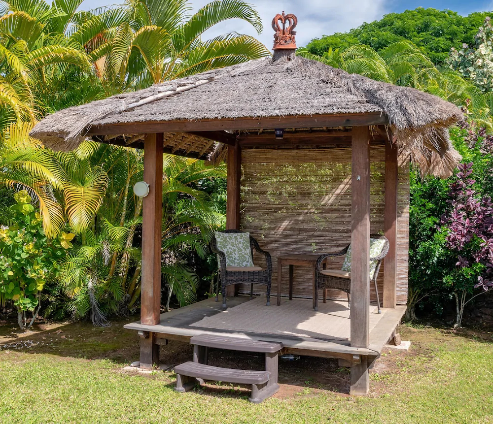 Villa Quatro and Hale Pinao