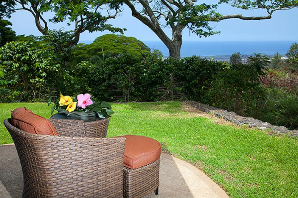 Villa Quatro and Hale Pinao