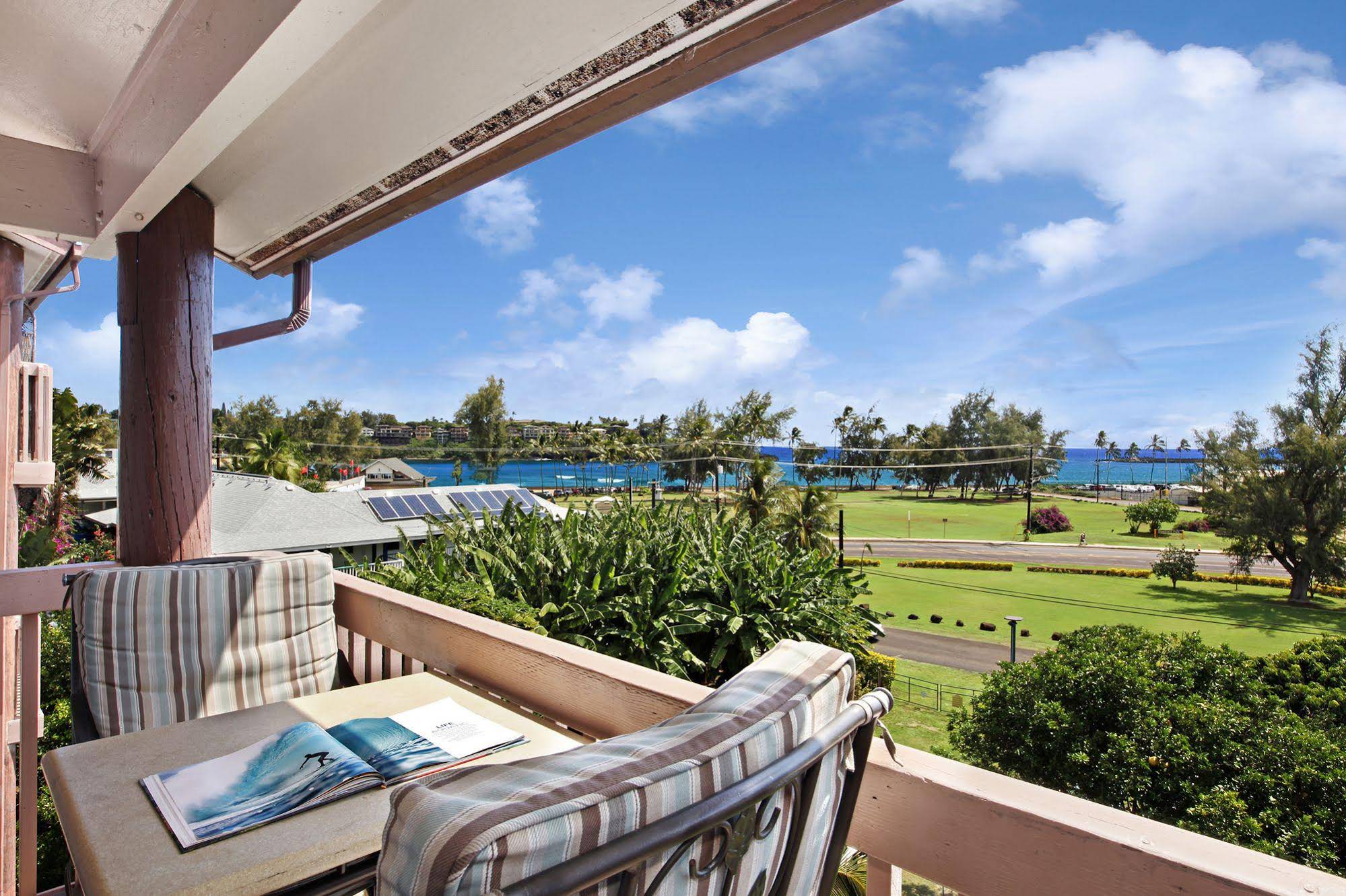 Banyan Harbor Resort