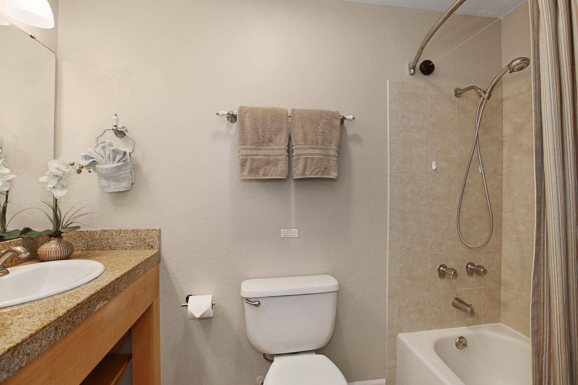 Banyan Harbor Resort