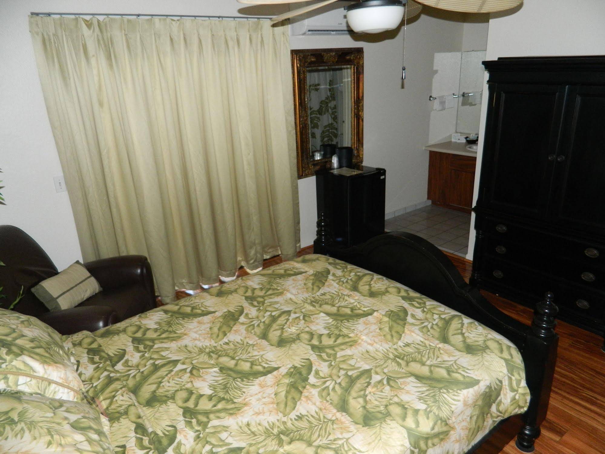 Hotel Coral Reef Resort