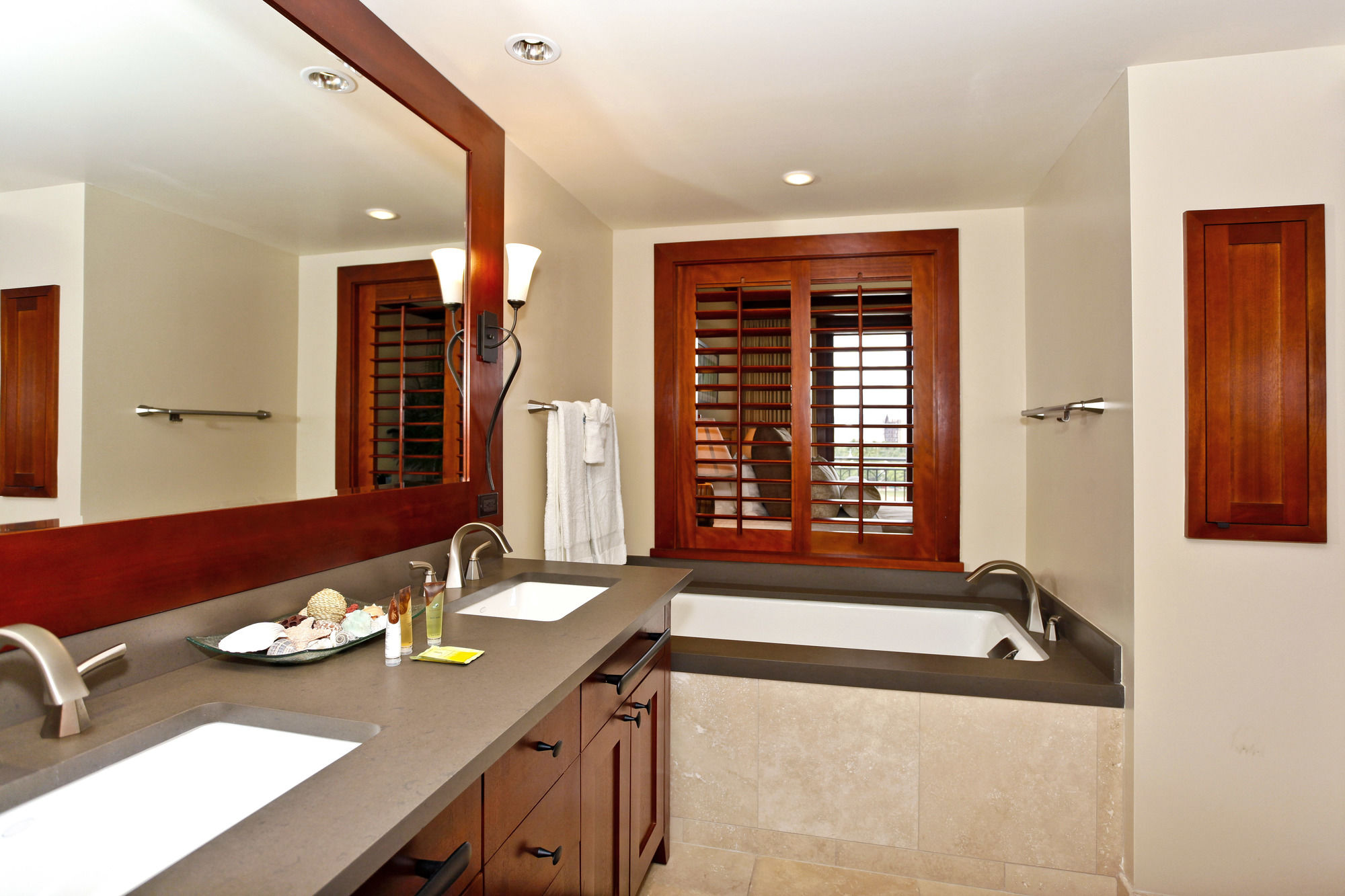 The Beach Villas at Ko Olina by Real Select Vacations