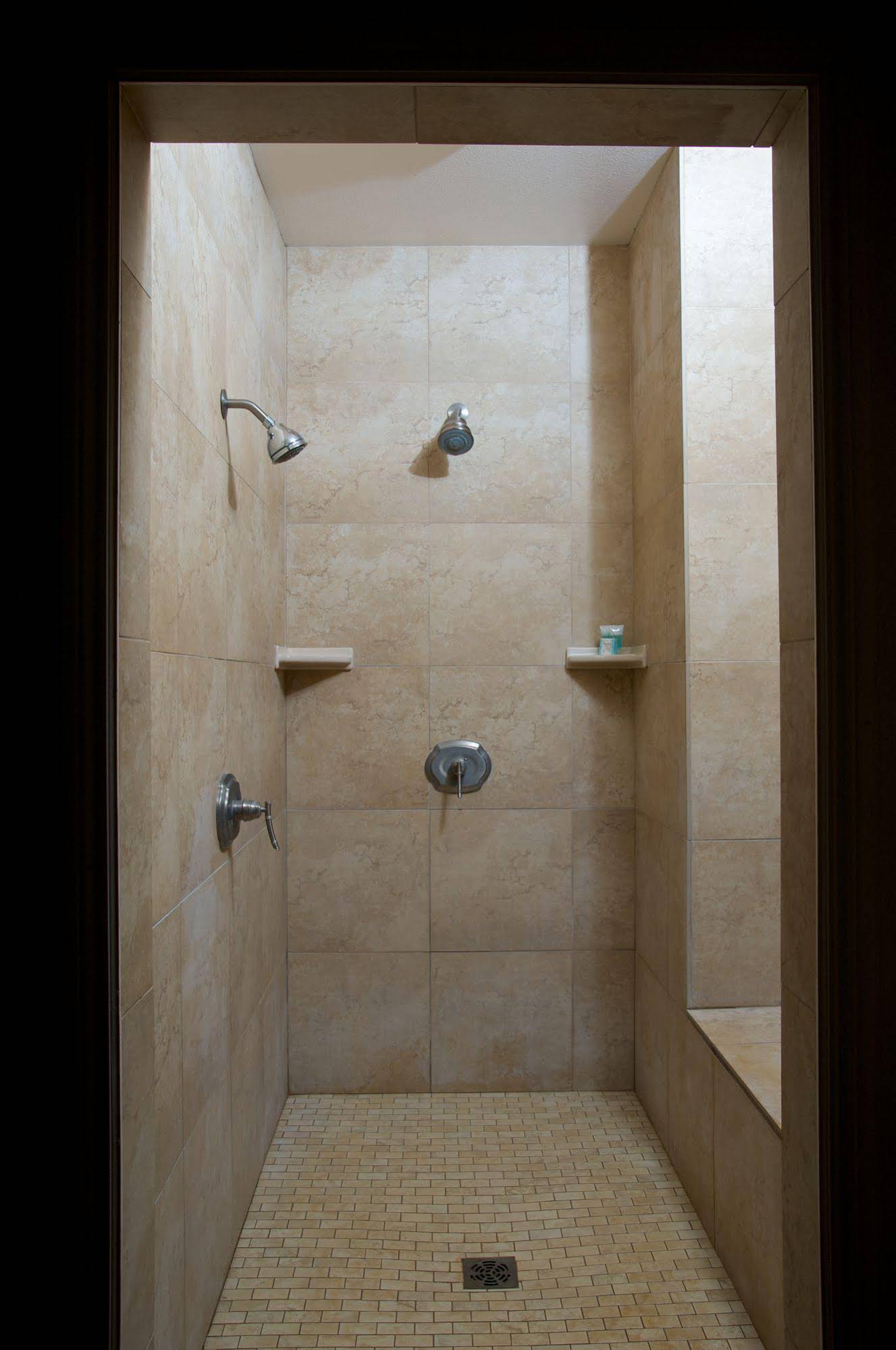 Hale La by West Kauai Lodging